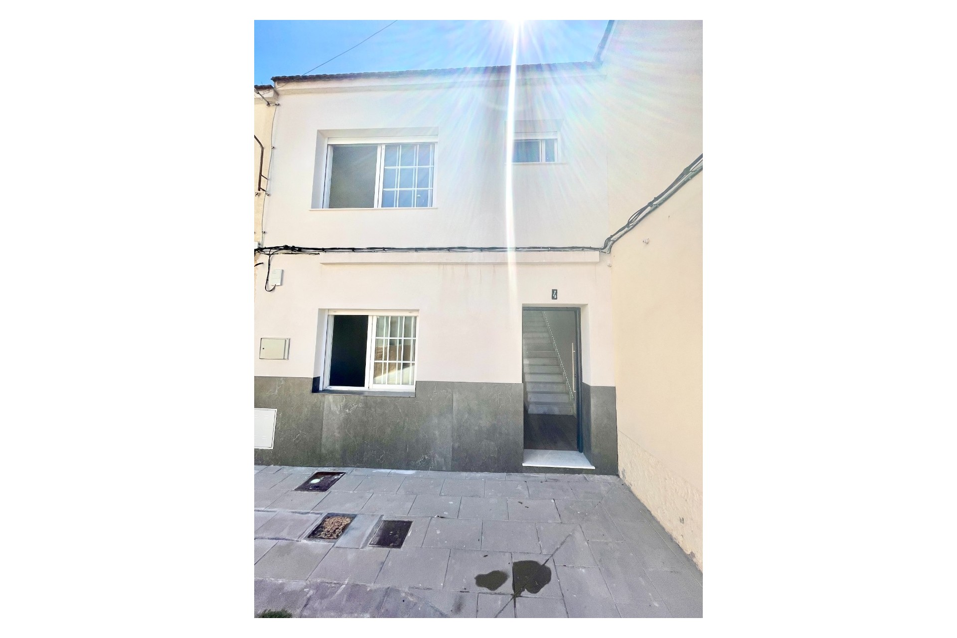 Återförsäljning - Town House -
Daya Vieja - Costa Blanca