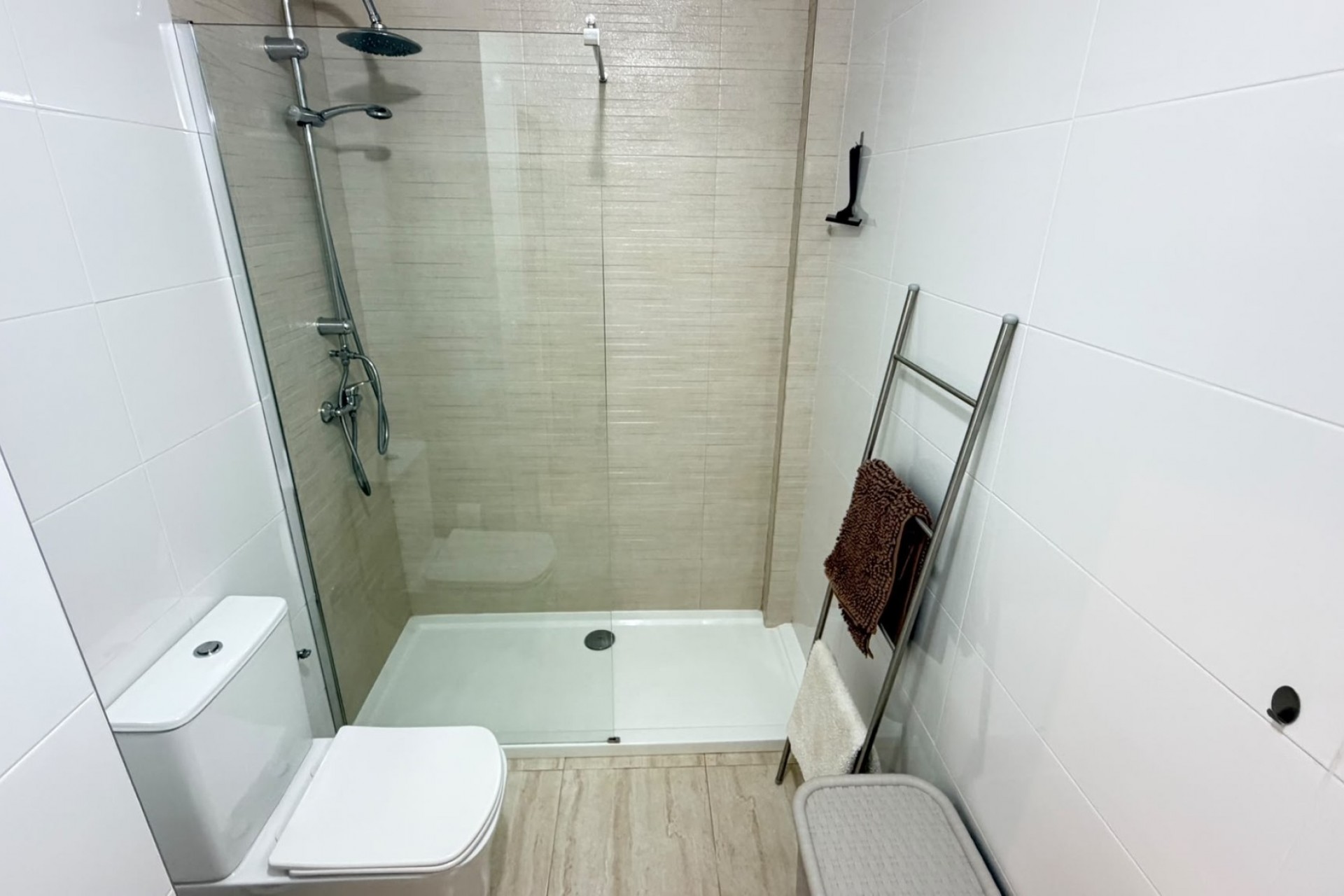 Återförsäljning - Town House -
Daya Vieja - Costa Blanca