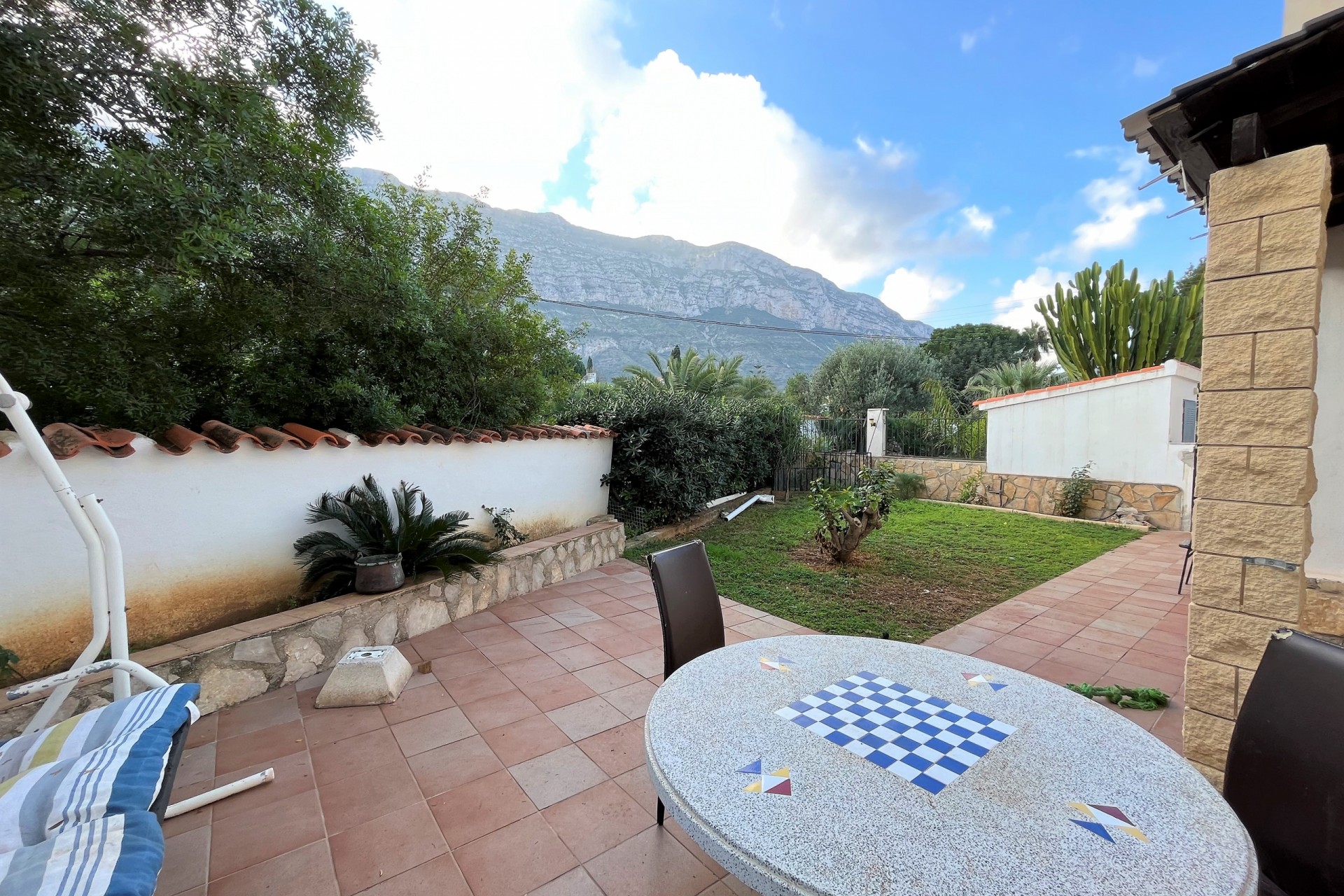 Återförsäljning - Town House -
Denia - Costa Blanca