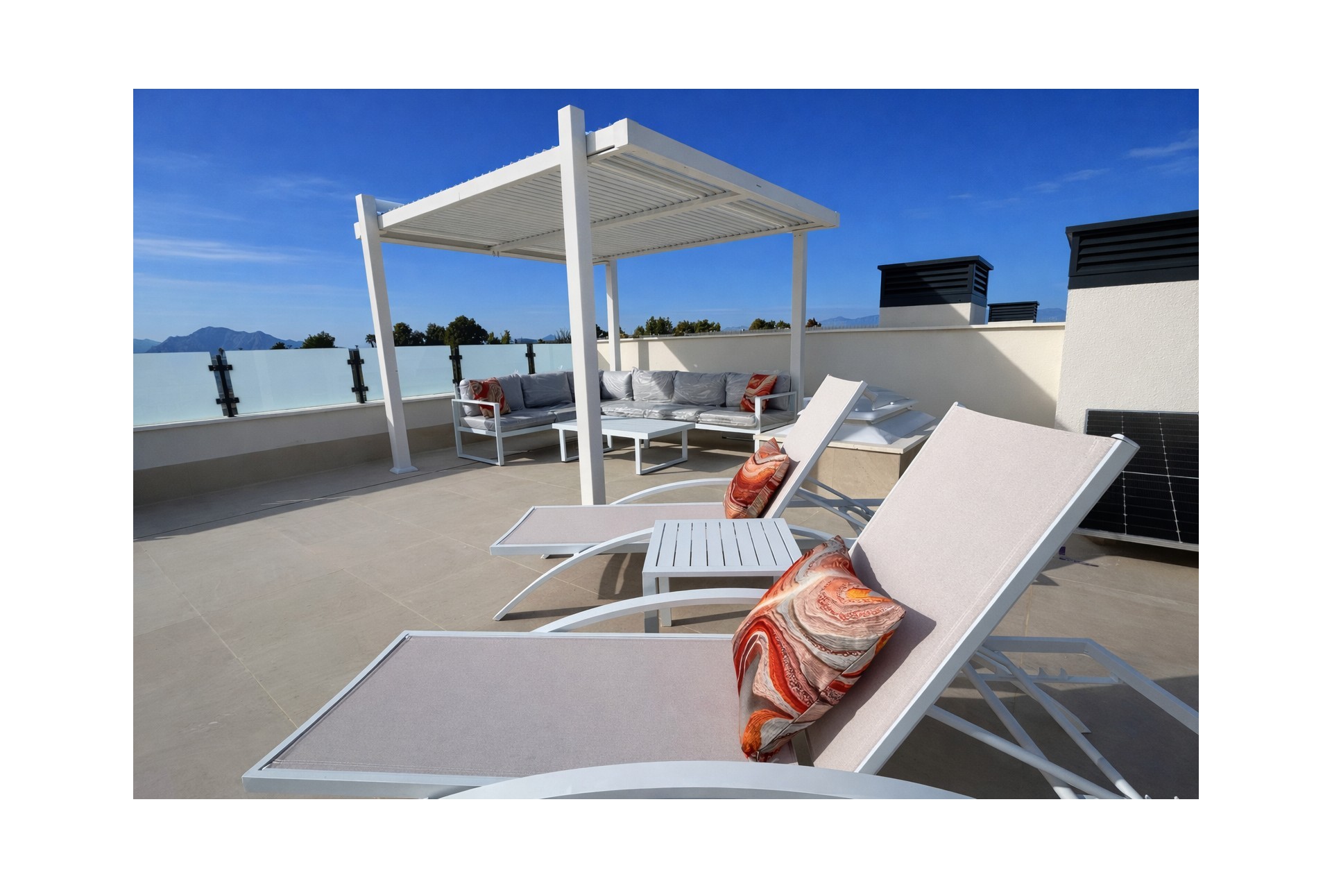 Återförsäljning - Town House -
Dolores - Costa Blanca