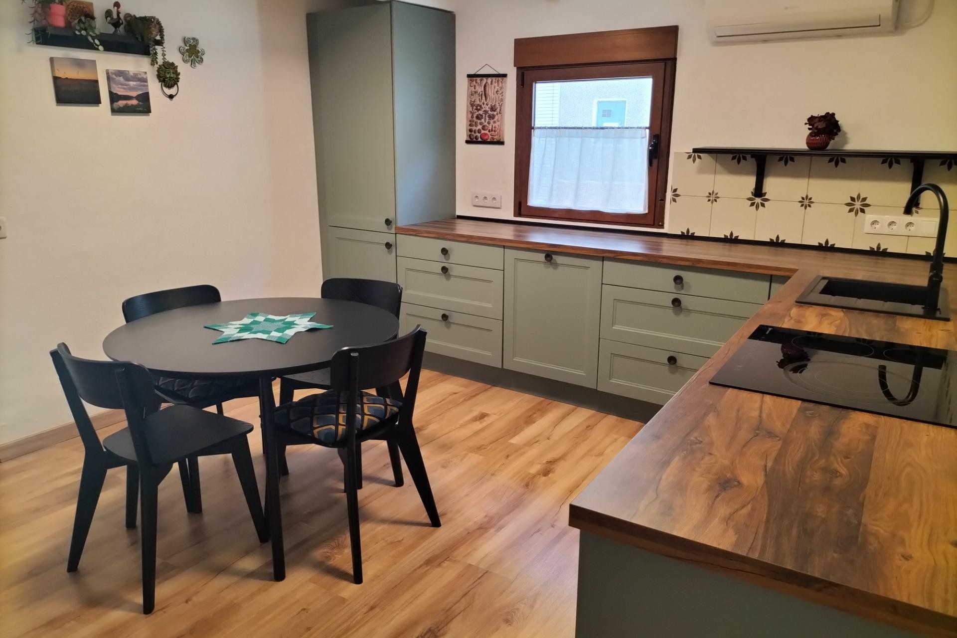 Återförsäljning - Town House -
Formentera del Segura - Centro