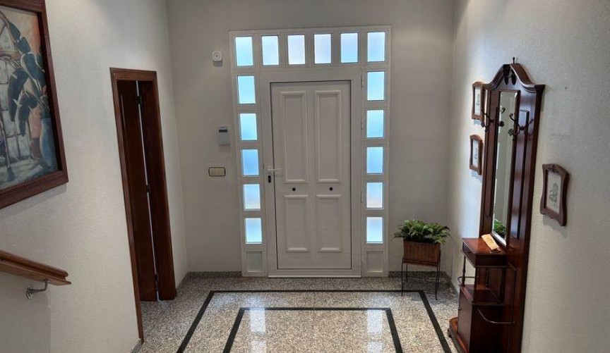 Återförsäljning - Town House -
Formentera del Segura - Pueblo 5