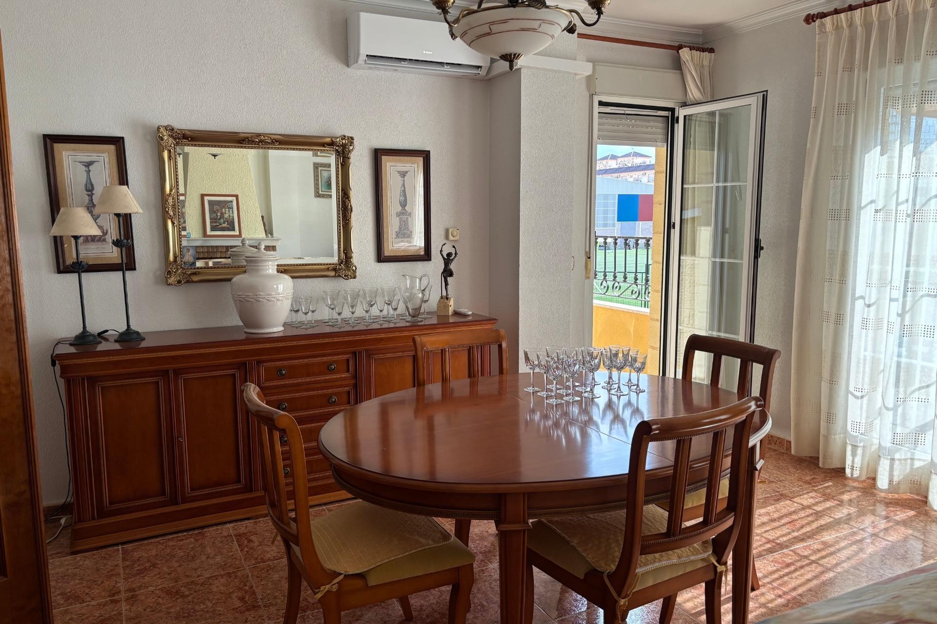 Återförsäljning - Town House -
Formentera del Segura - Pueblo 5