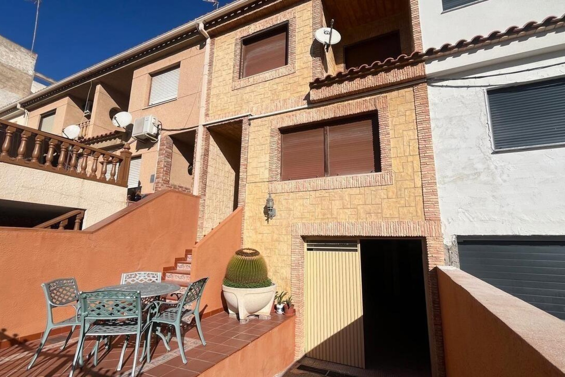 Återförsäljning - Town House -
Formentera del Segura - Pueblo 5