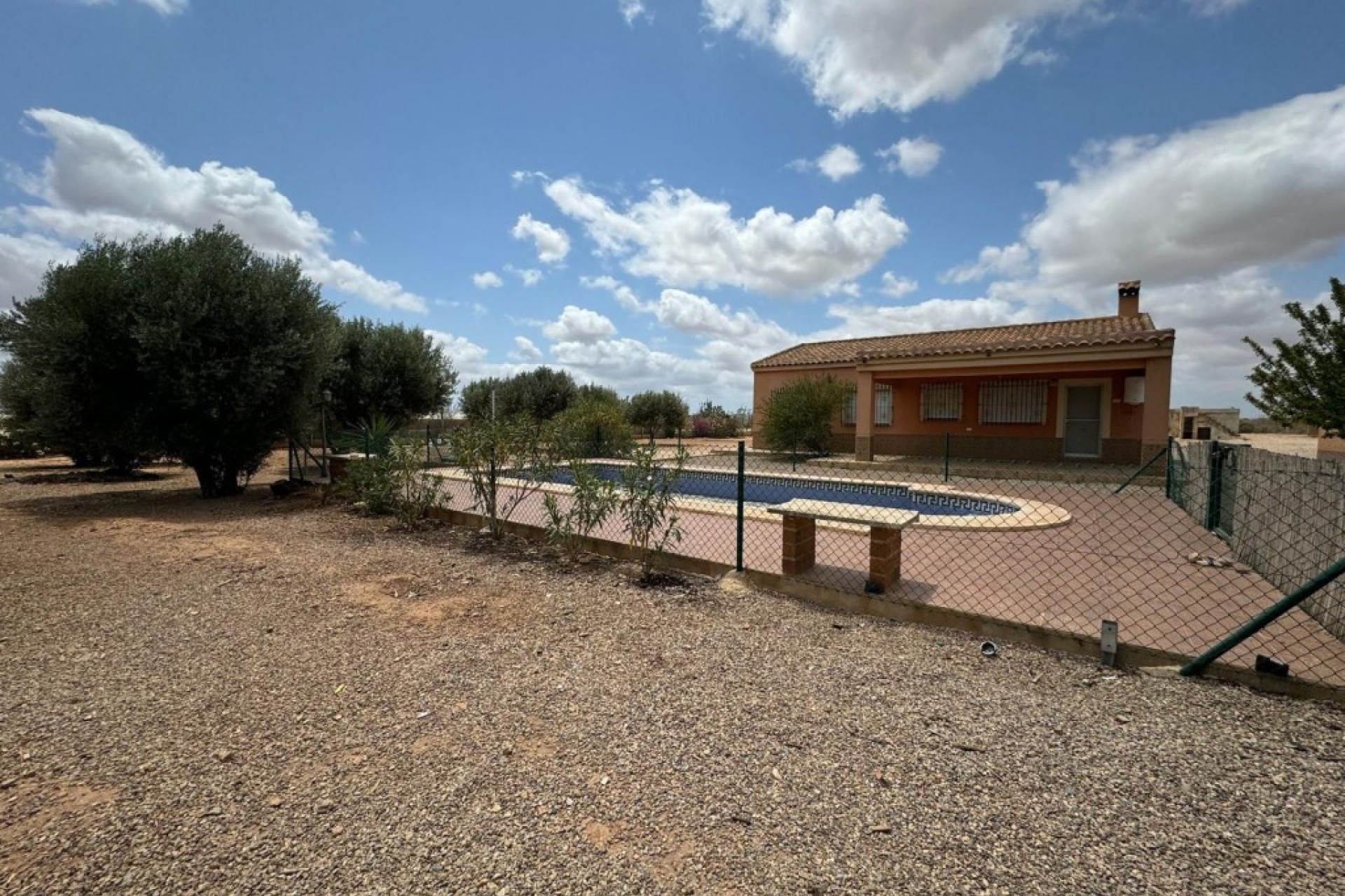 Återförsäljning - Town House -
Fuente Álamo - Inland