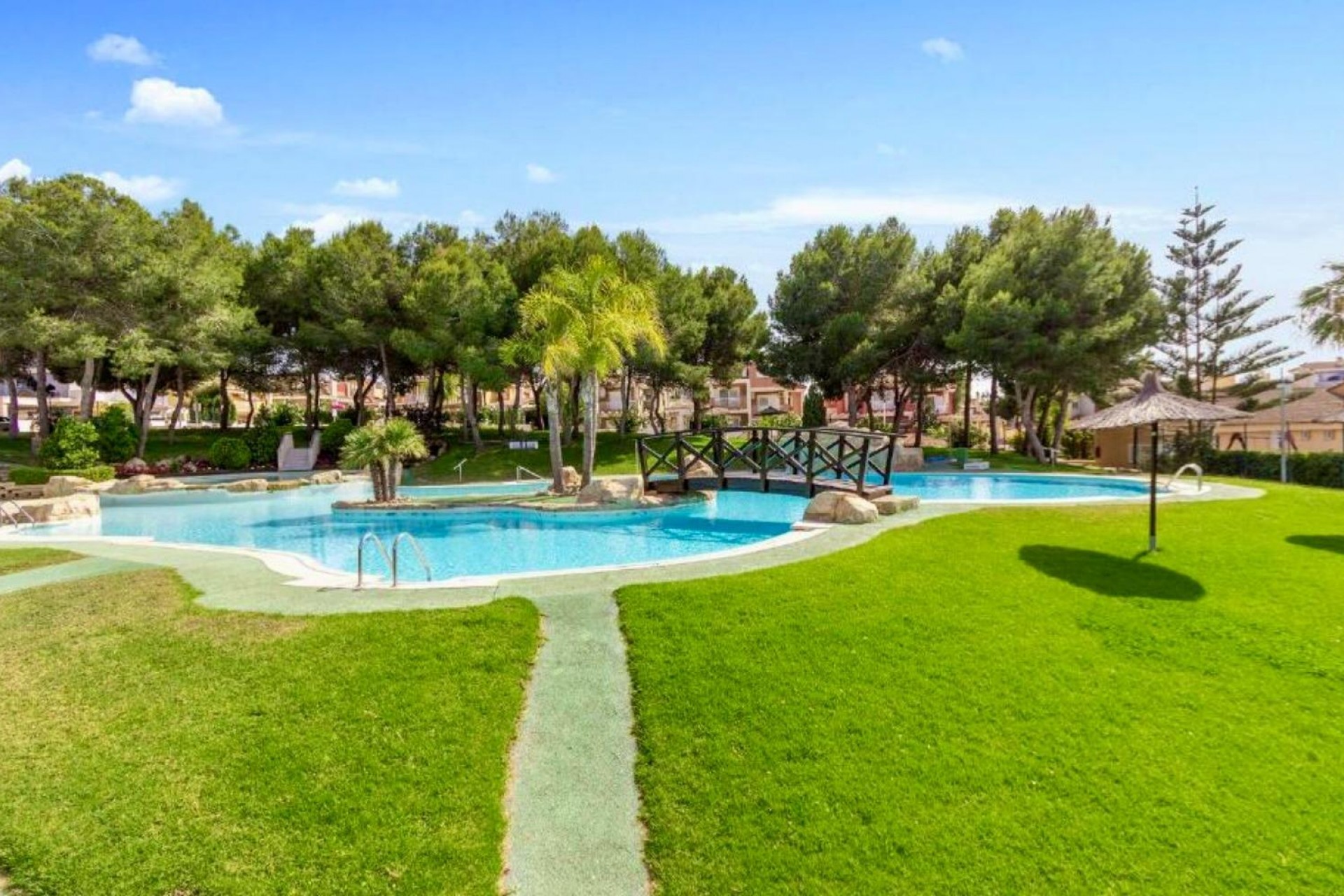 Återförsäljning - Town House -
Gran Alacant - Monte Faro-altomar