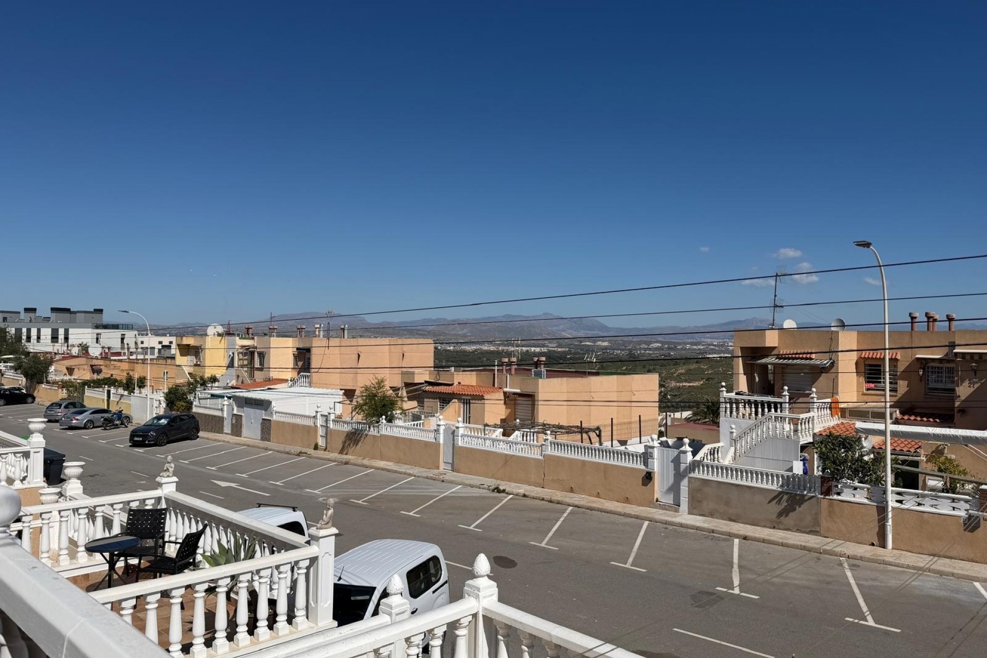 Återförsäljning - Town House -
Gran Alacant - Monte Y Mar Alto