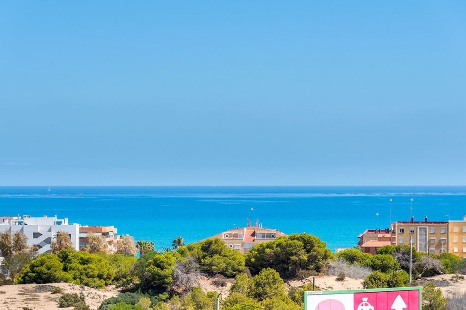 Återförsäljning - Town House -
Guardamar del Segura - Costa Blanca