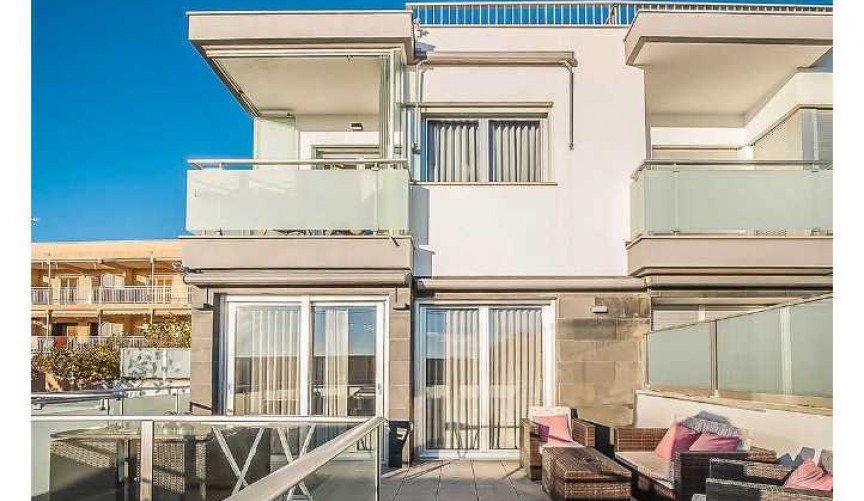 Återförsäljning - Town House -
Guardamar del Segura - Costa Blanca