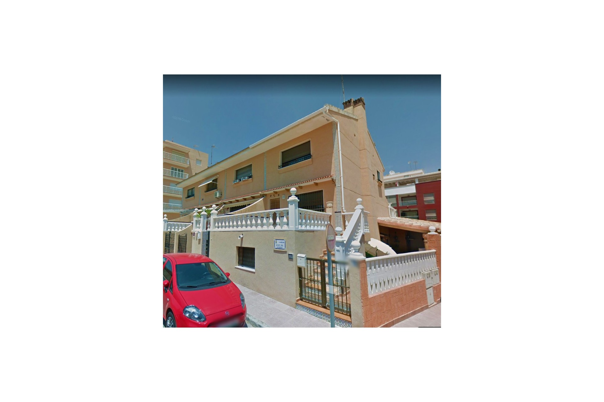 Återförsäljning - Town House -
Guardamar del Segura - Costa Blanca