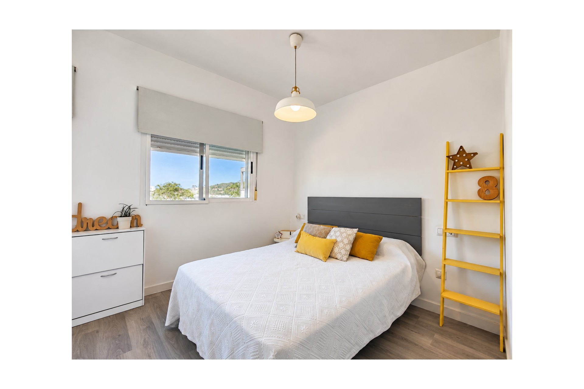 Återförsäljning - Town House -
Guardamar del Segura - Costa Blanca