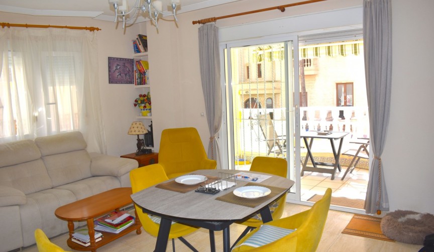 Återförsäljning - Town House -
Guardamar del Segura - Costa Blanca