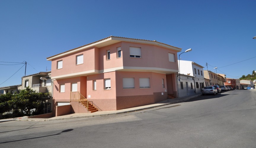 Återförsäljning - Town House -
Ibi - Costa Blanca