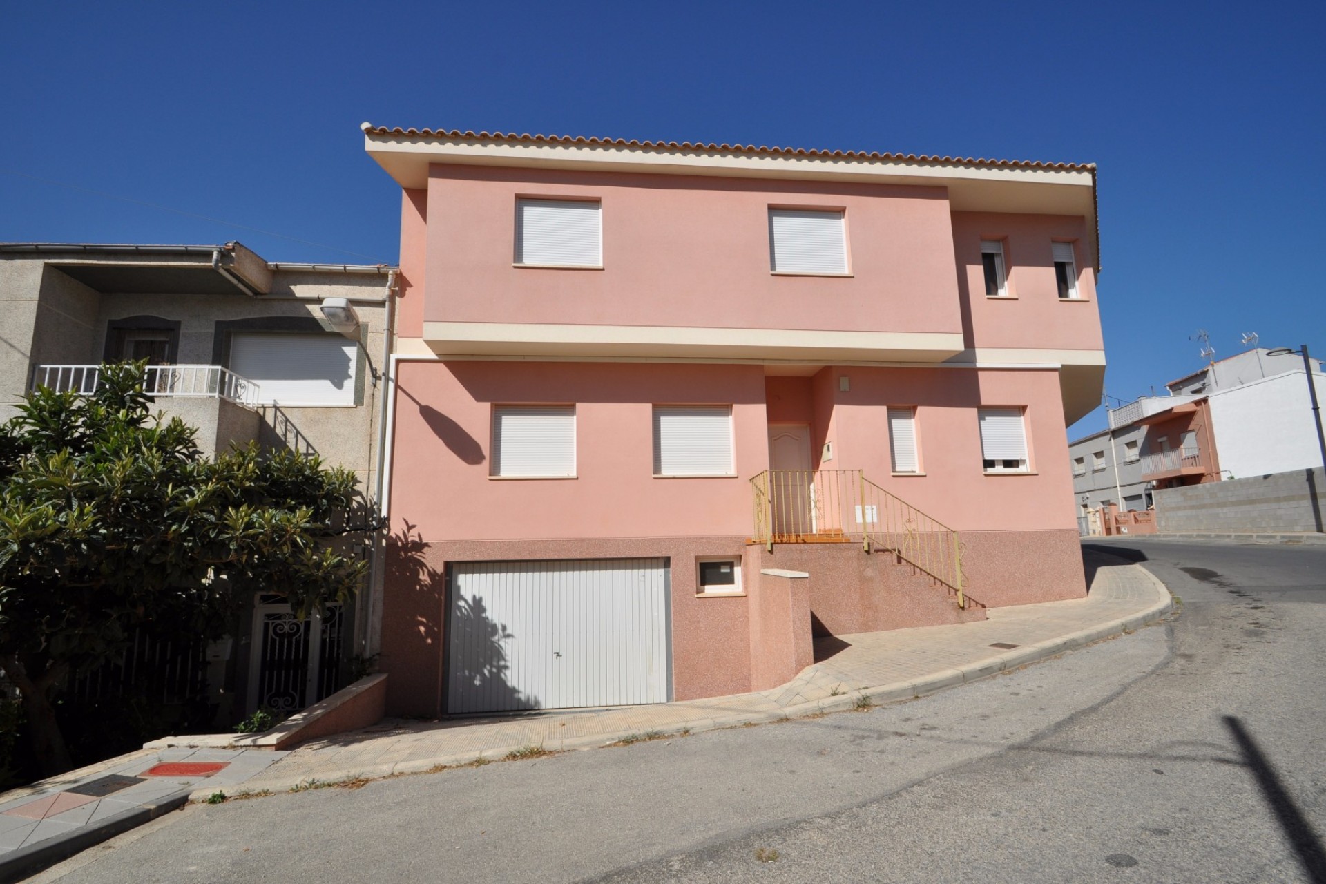 Återförsäljning - Town House -
Ibi - Costa Blanca