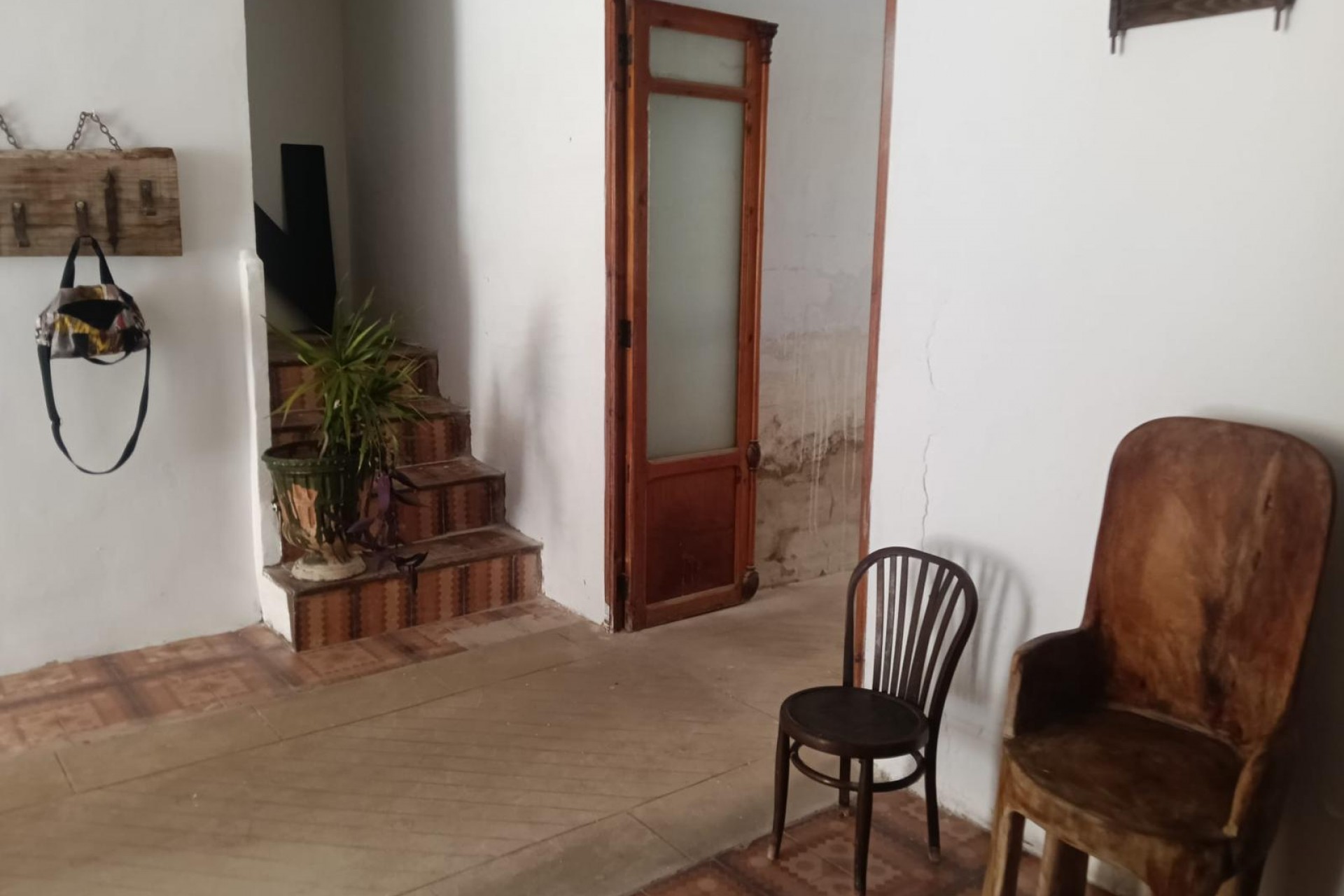 Återförsäljning - Town House -
Jesus Pobre - Inland