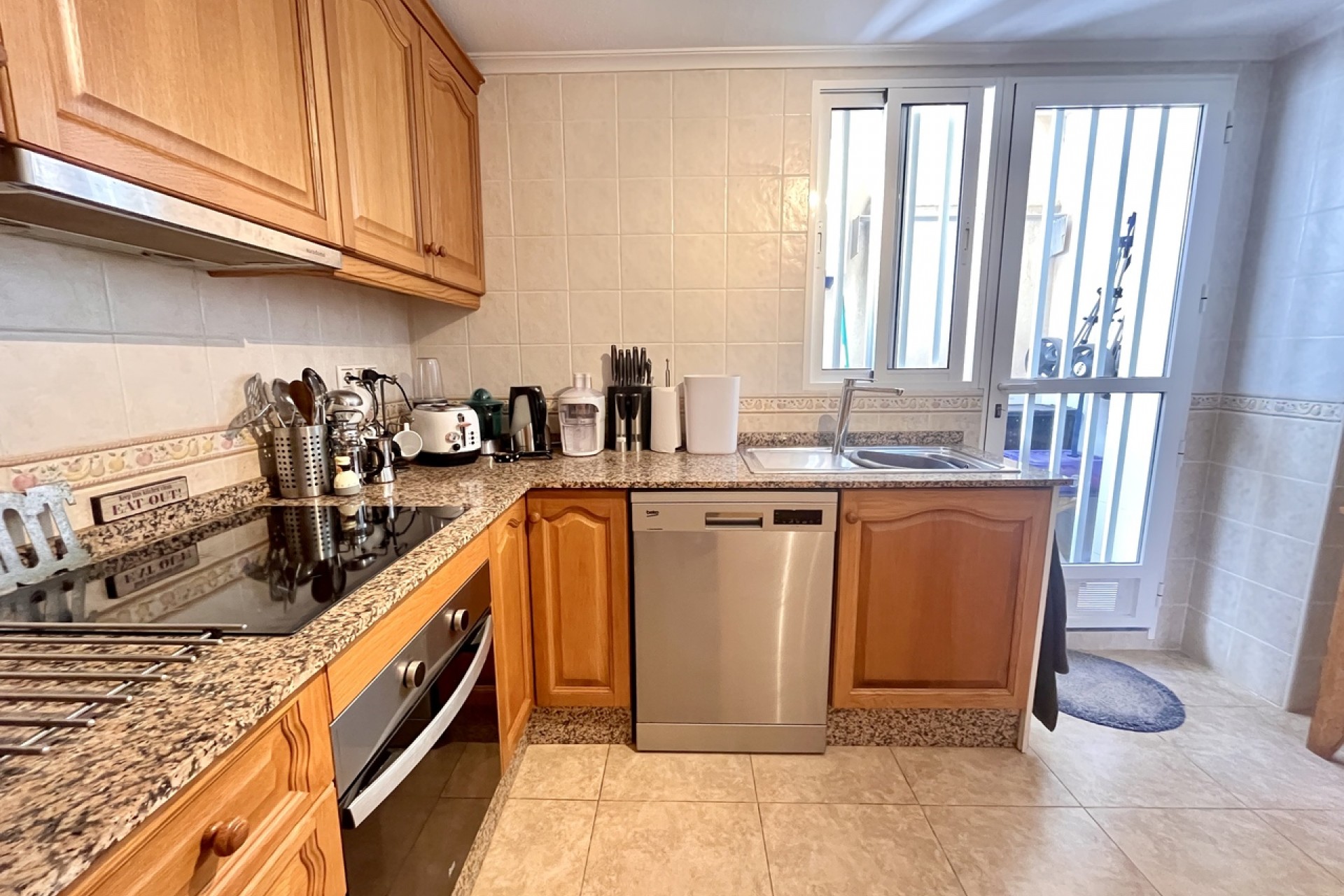 Återförsäljning - Town House -
La Mata - Costa Blanca