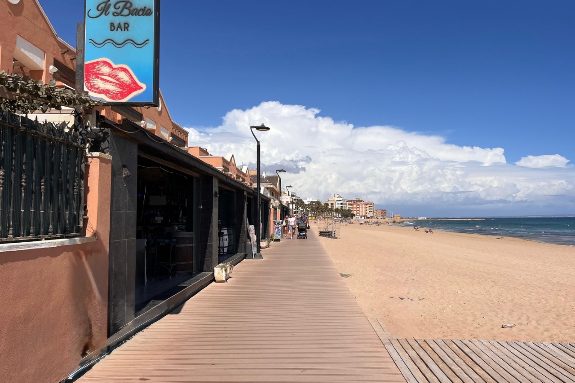 Återförsäljning - Town House -
La Mata - Costa Blanca