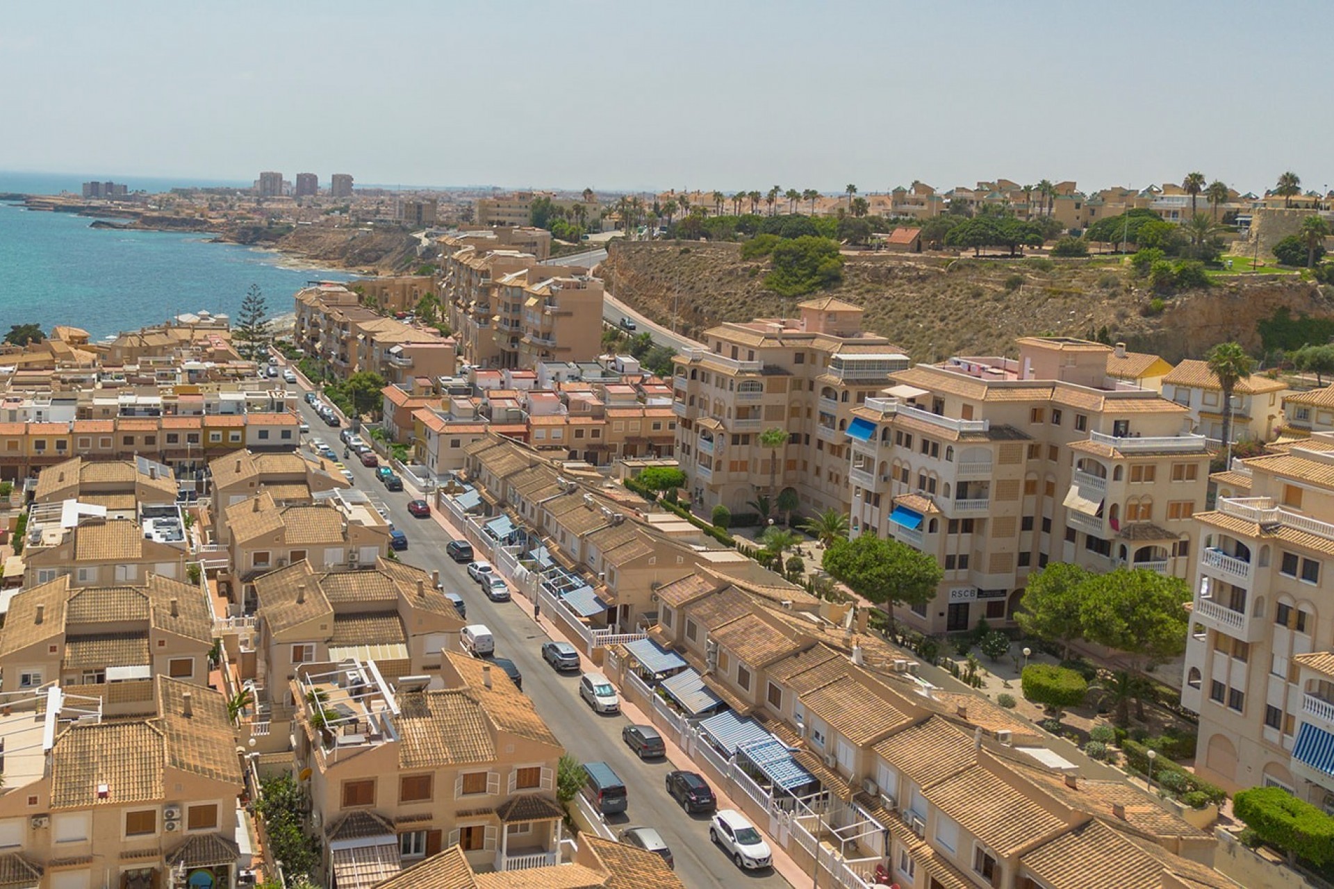 Återförsäljning - Town House -
La Mata - Costa Blanca