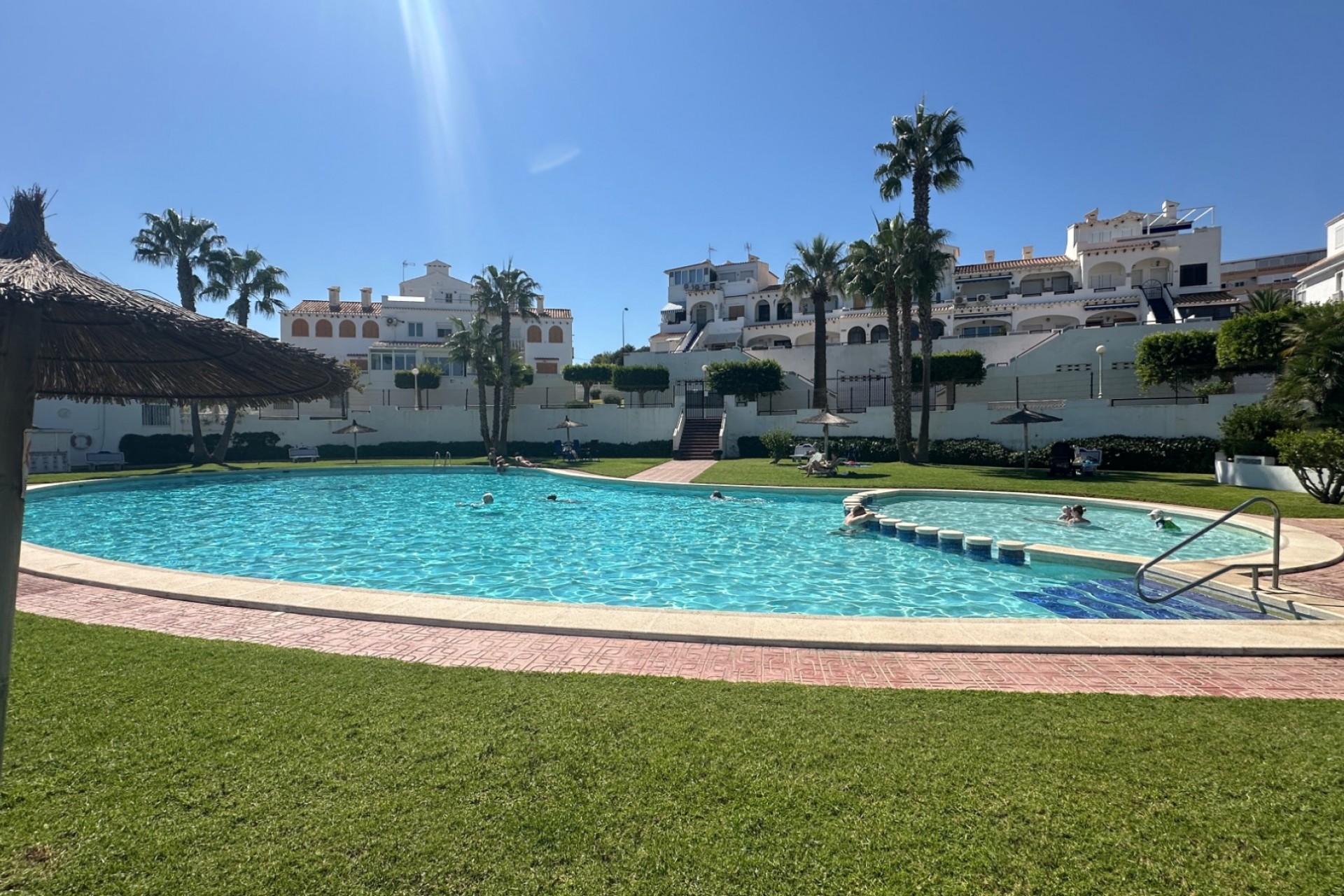 Återförsäljning - Town House -
La Mata - Costa Blanca