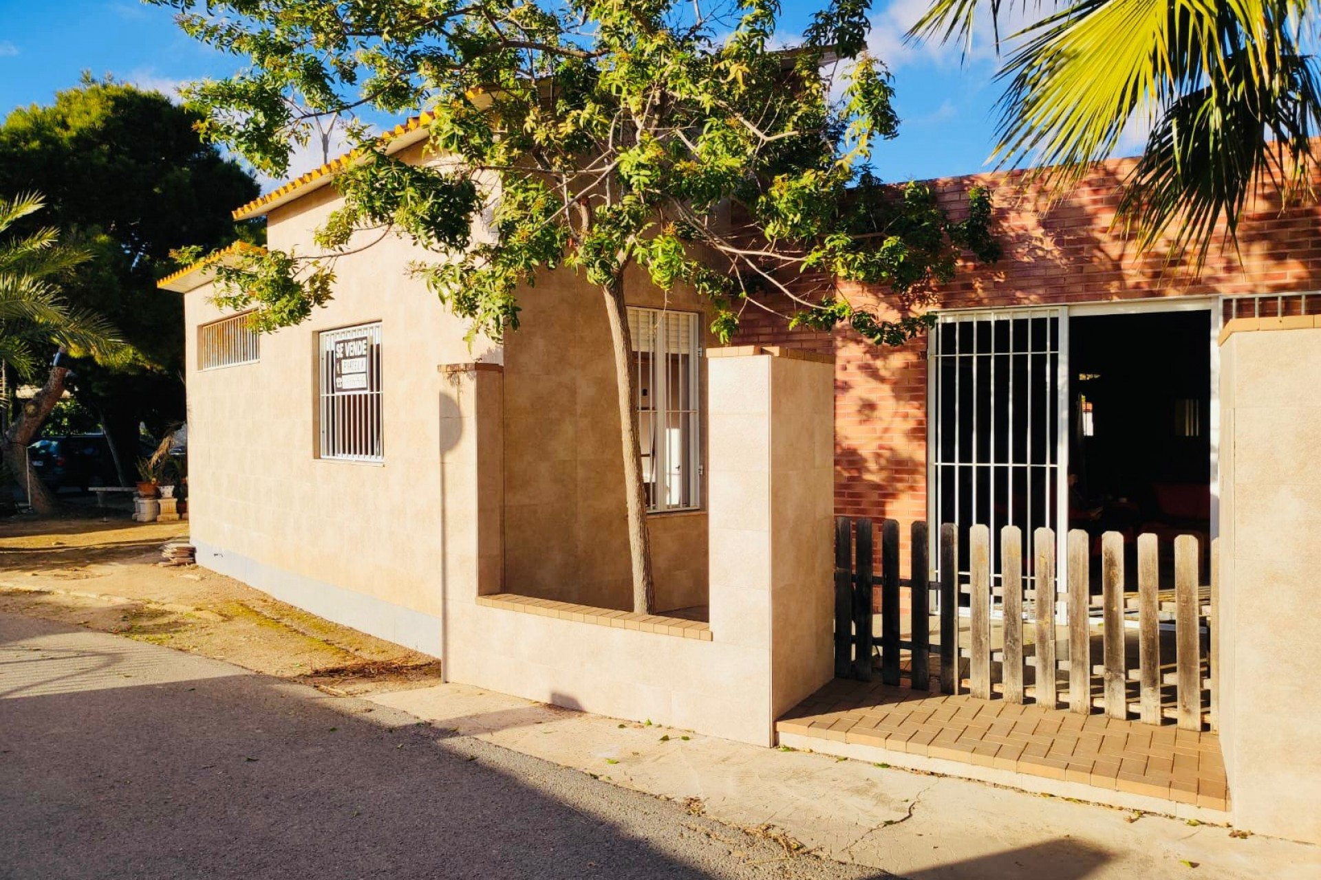 Återförsäljning - Town House -
La Siesta - Costa Blanca