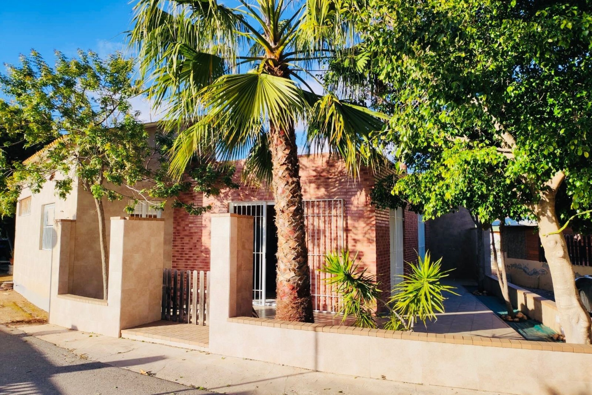 Återförsäljning - Town House -
La Siesta - Costa Blanca