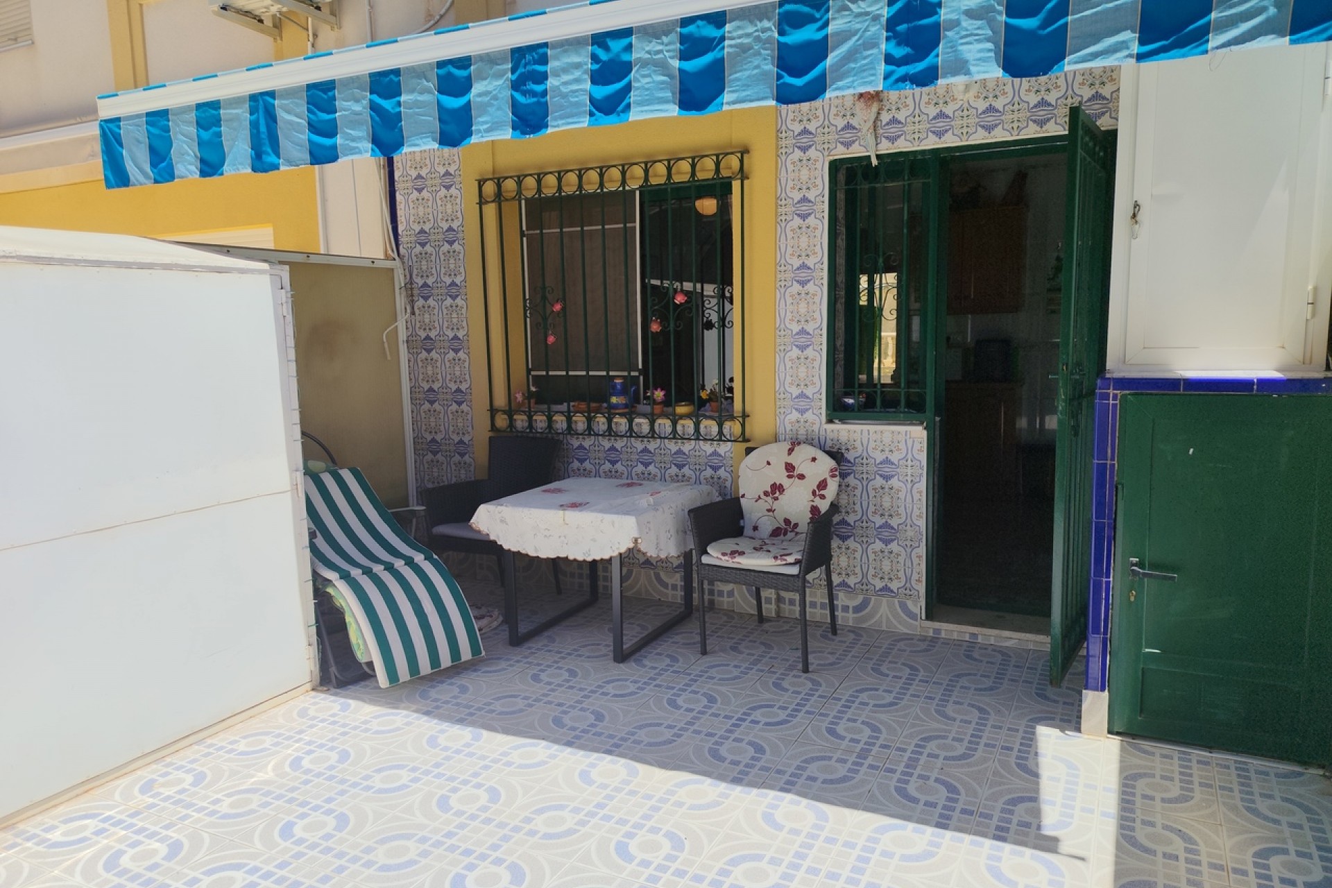 Återförsäljning - Town House -
La Zenia - Costa Blanca