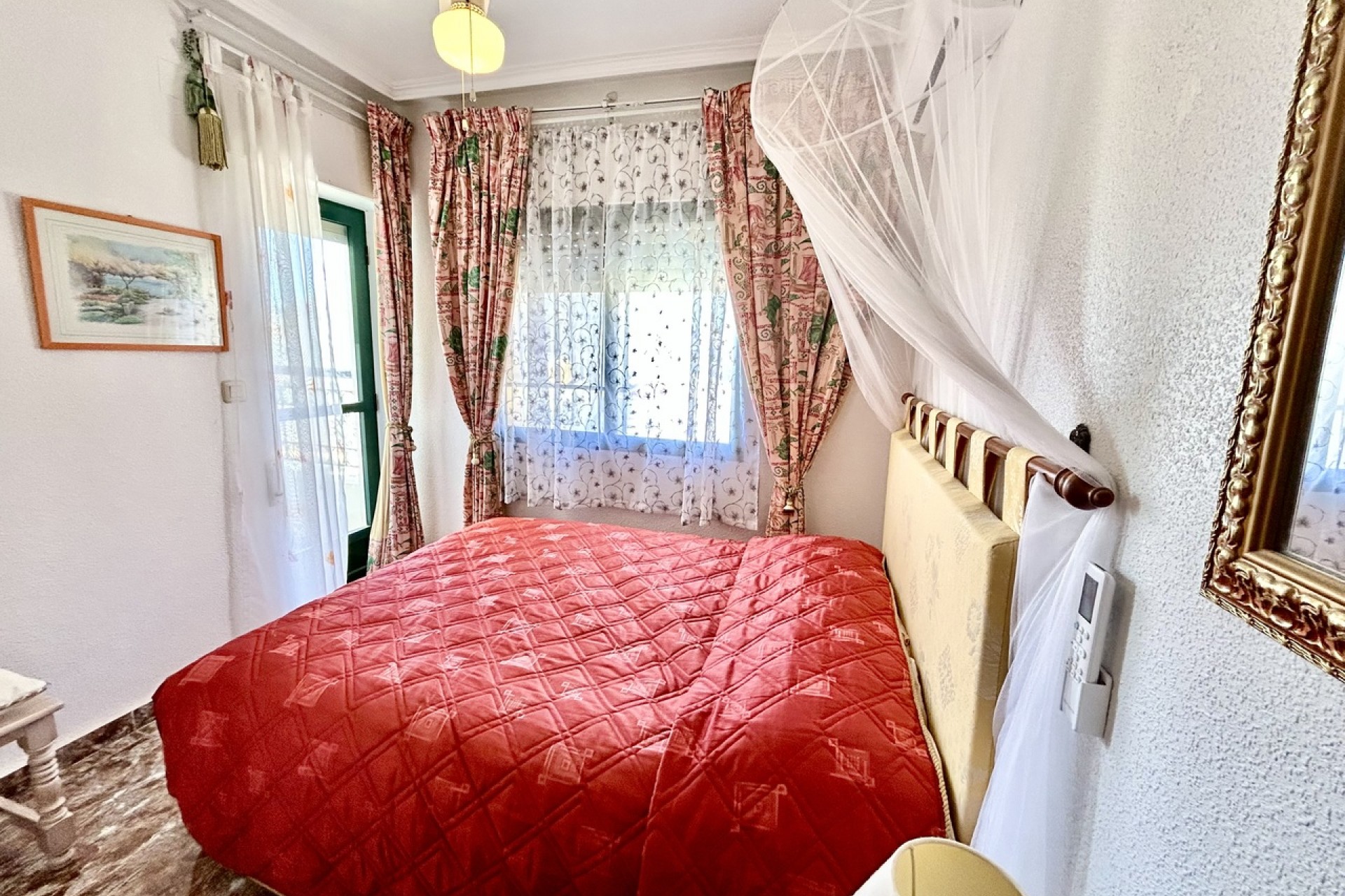 Återförsäljning - Town House -
La Zenia - Costa Blanca
