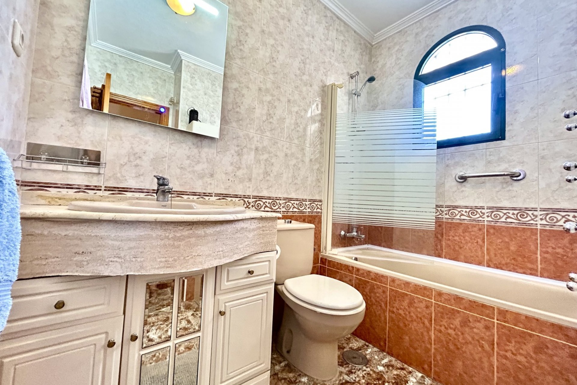 Återförsäljning - Town House -
La Zenia - Costa Blanca