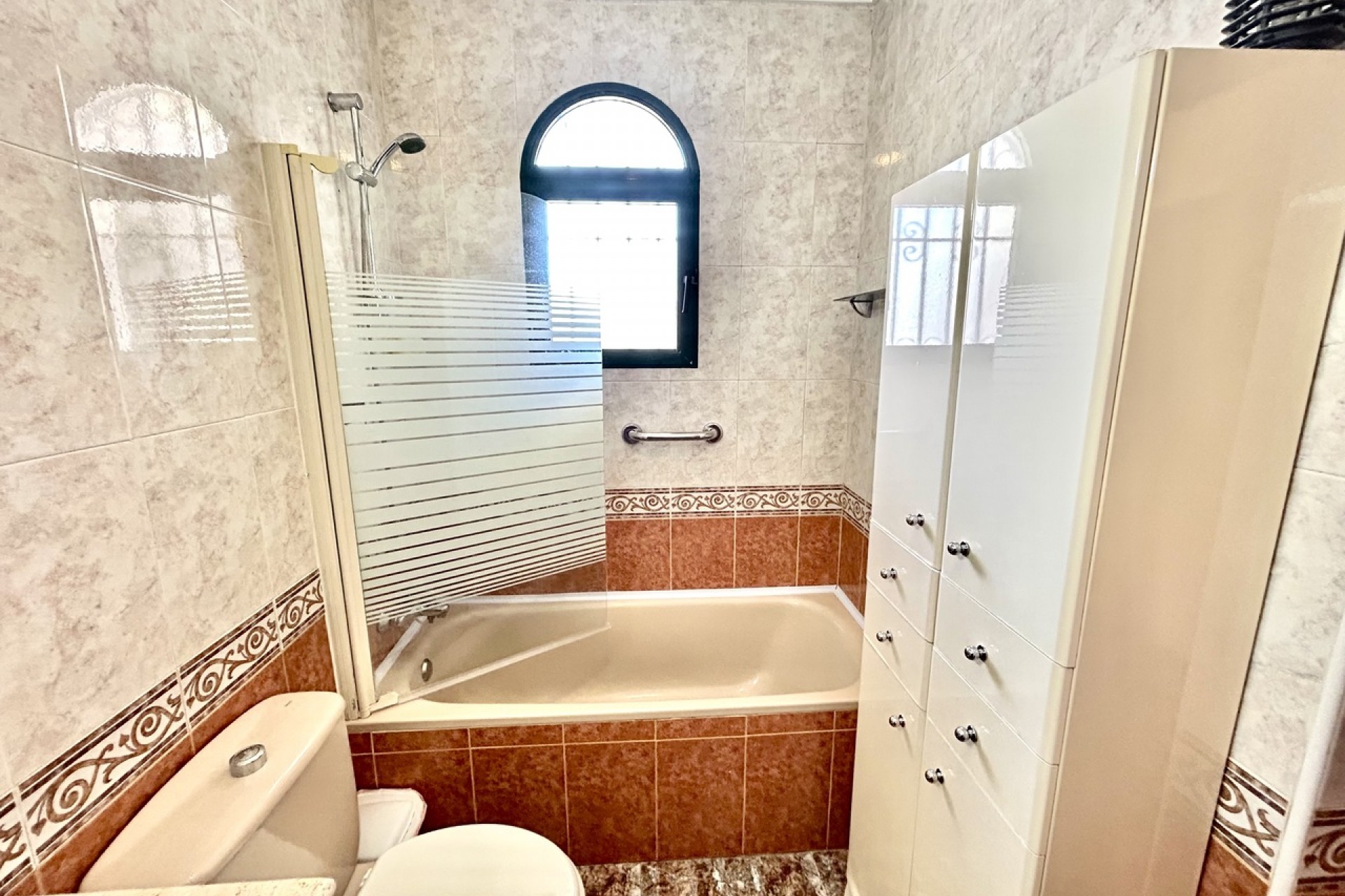Återförsäljning - Town House -
La Zenia - Costa Blanca