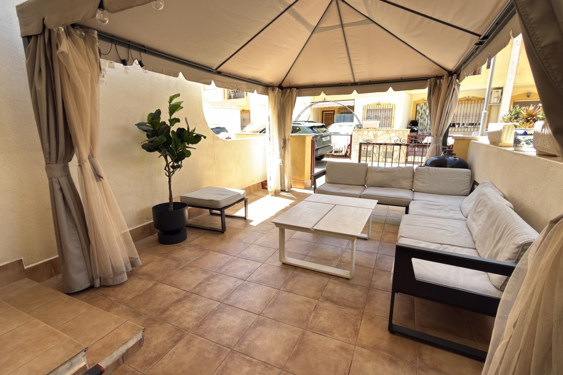 Återförsäljning - Town House -
La Zenia - Costa Blanca