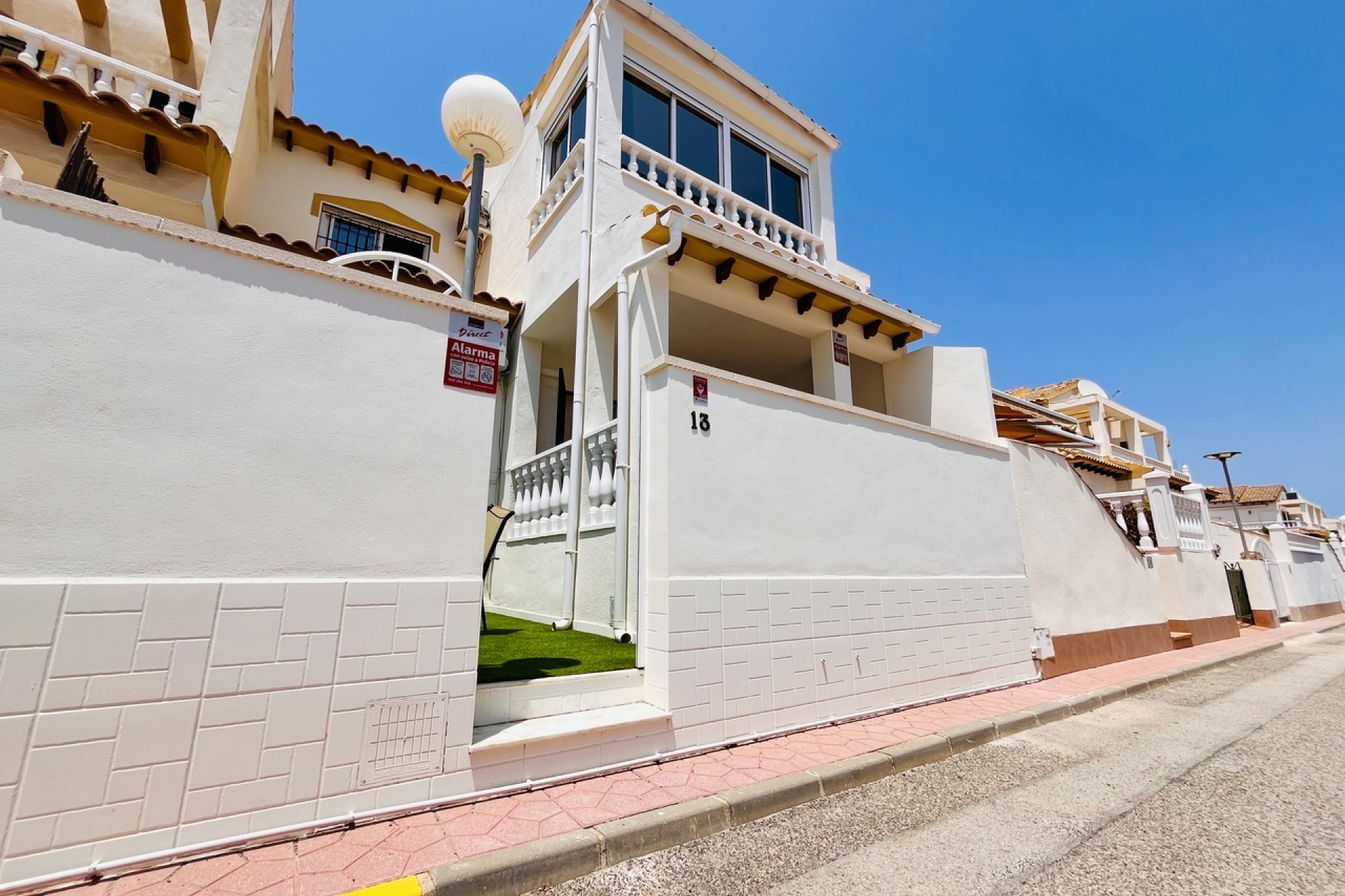 Återförsäljning - Town House -
Los Altos - Costa Blanca
