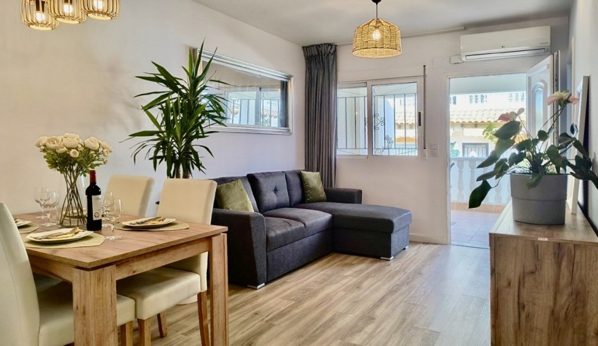 Återförsäljning - Town House -
Los Altos - Costa Blanca