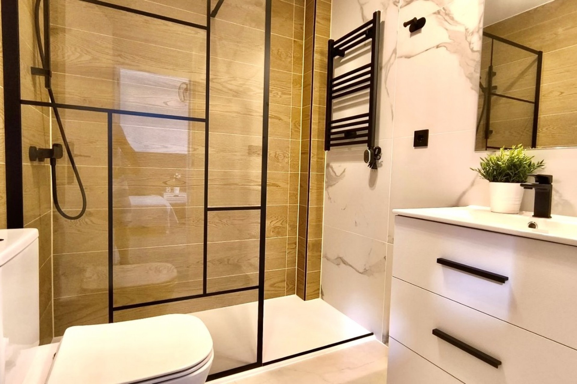 Återförsäljning - Town House -
Los Altos - Costa Blanca