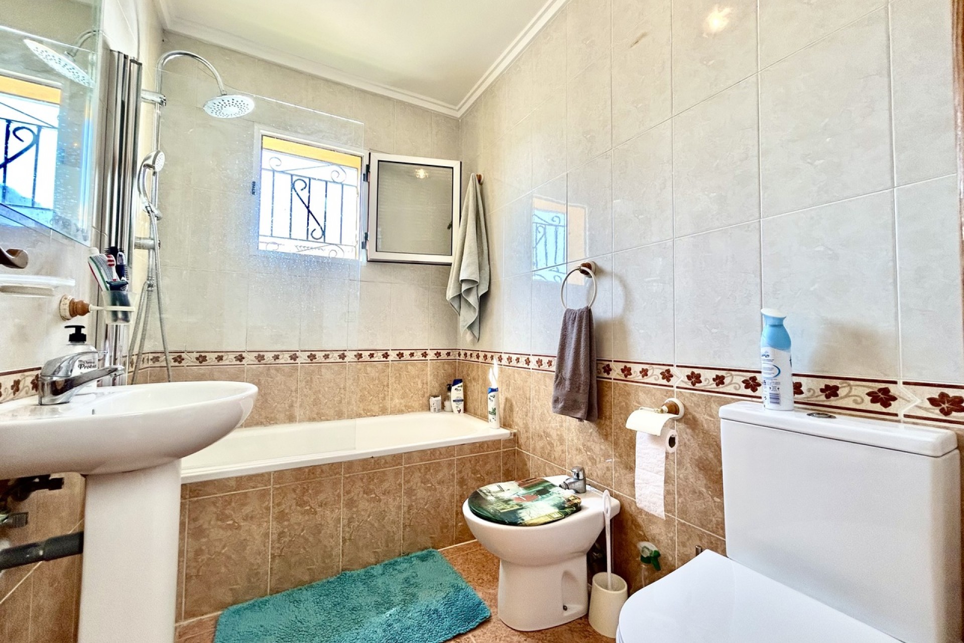 Återförsäljning - Town House -
Los Altos - Costa Blanca