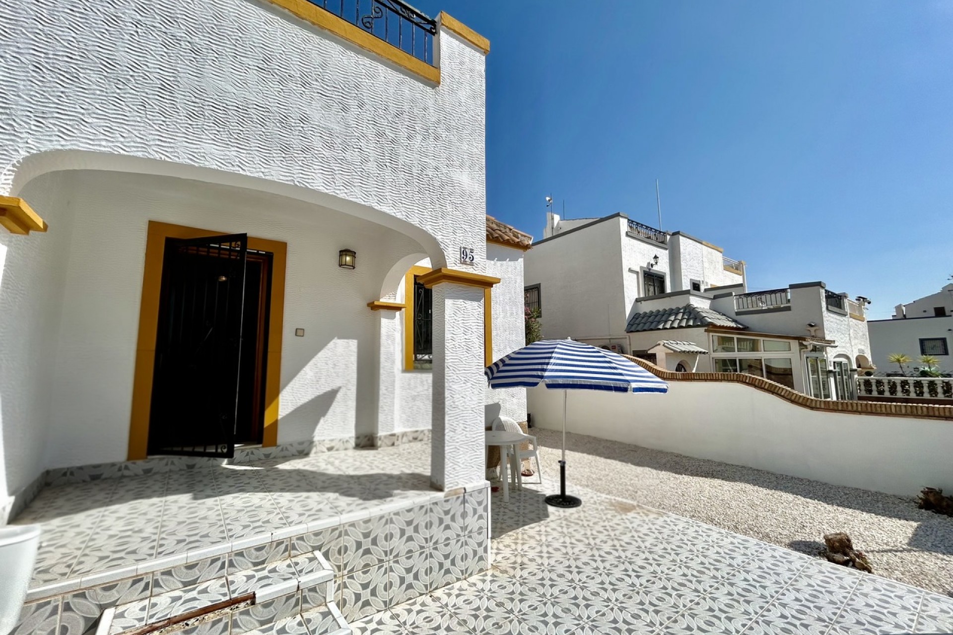 Återförsäljning - Town House -
Los Altos - Costa Blanca