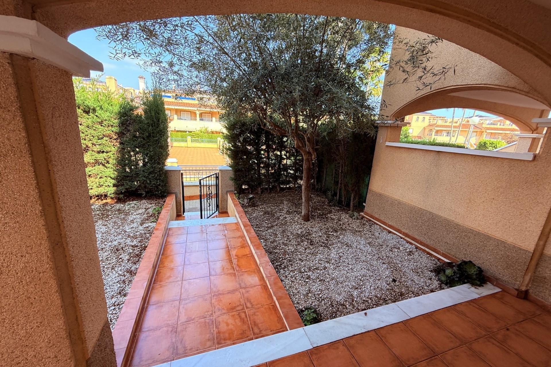 Återförsäljning - Town House -
Mil Palmeras - Costa Blanca