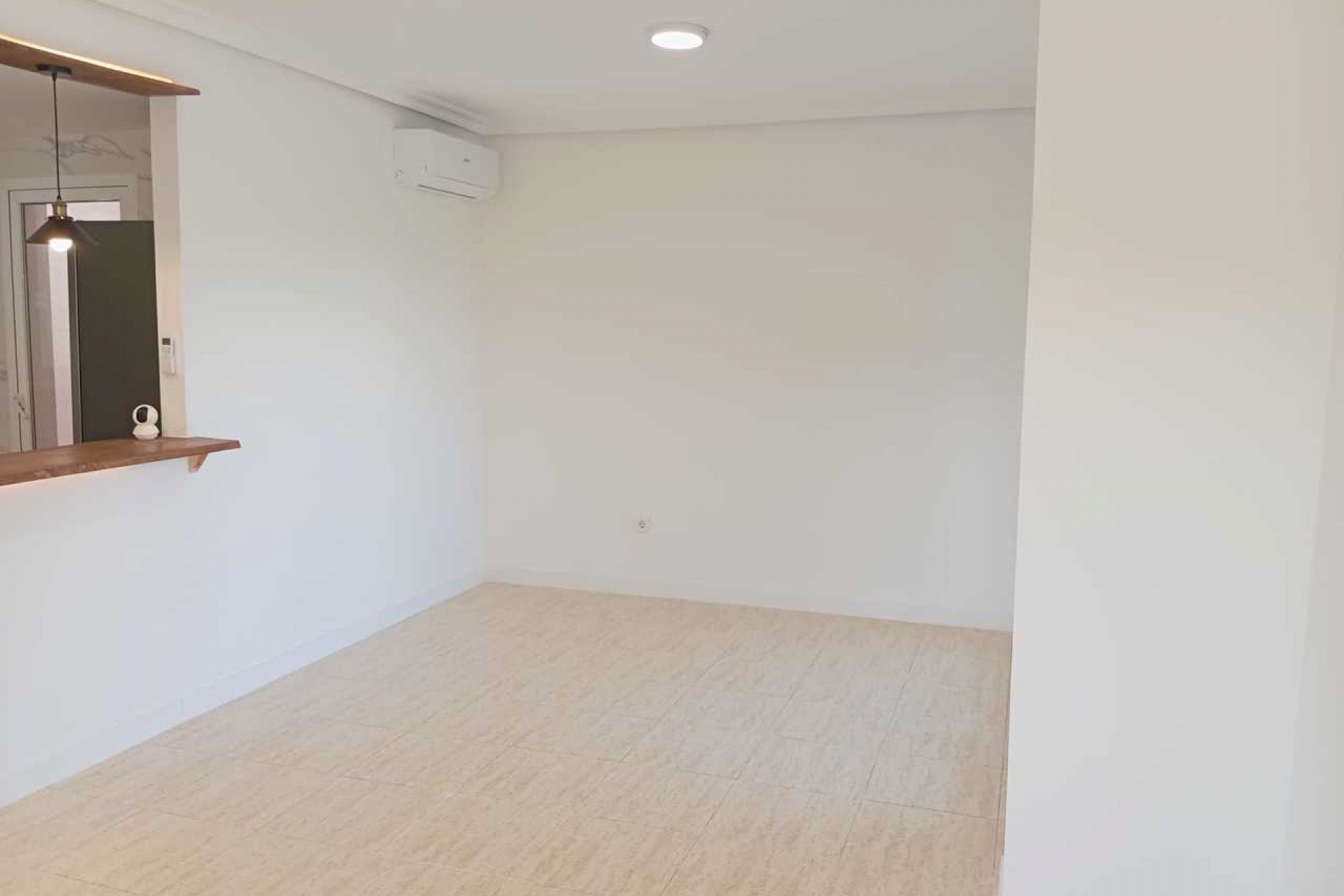 Återförsäljning - Town House -
Mil Palmeras - Costa Blanca