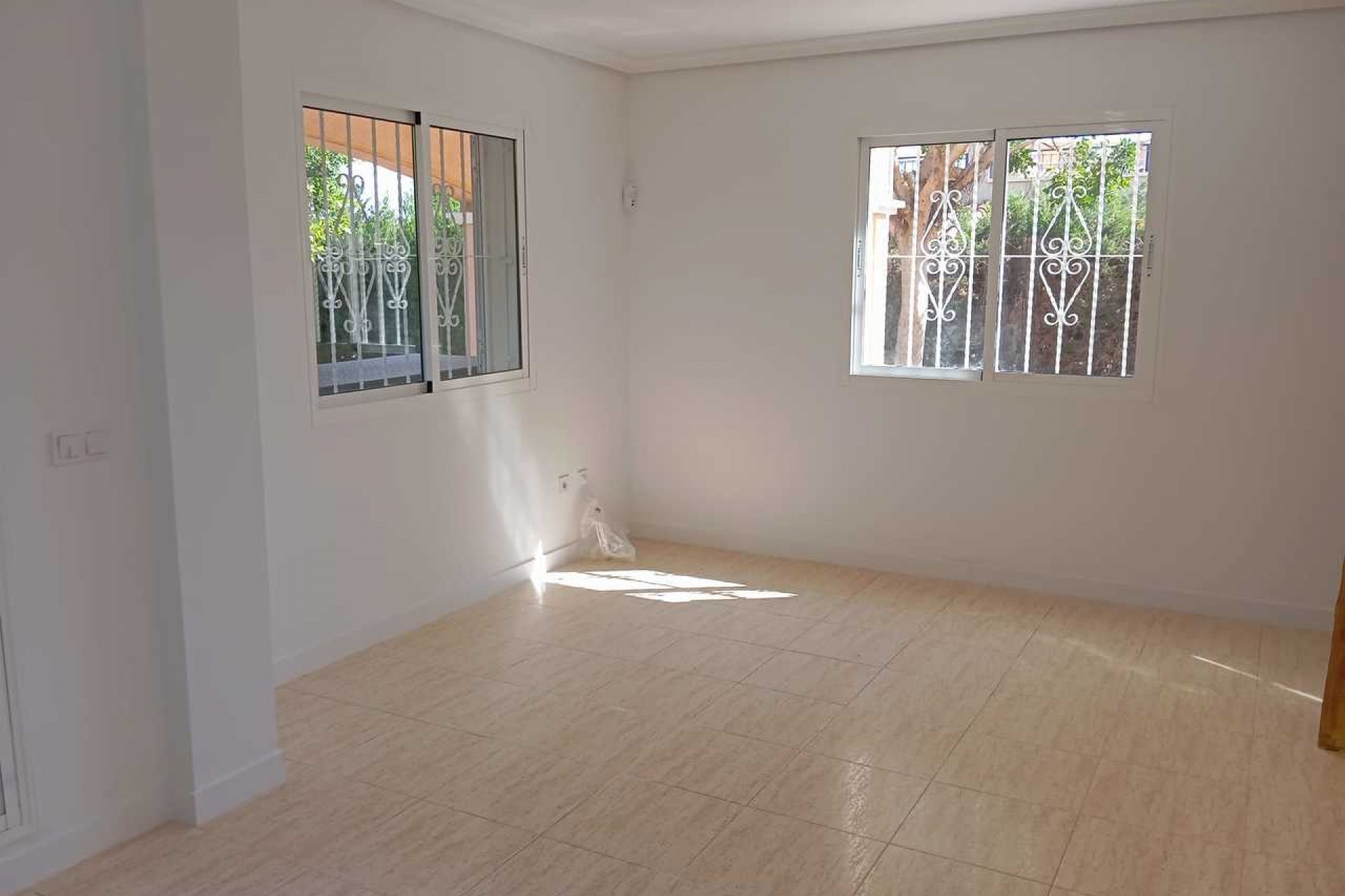 Återförsäljning - Town House -
Mil Palmeras - Costa Blanca