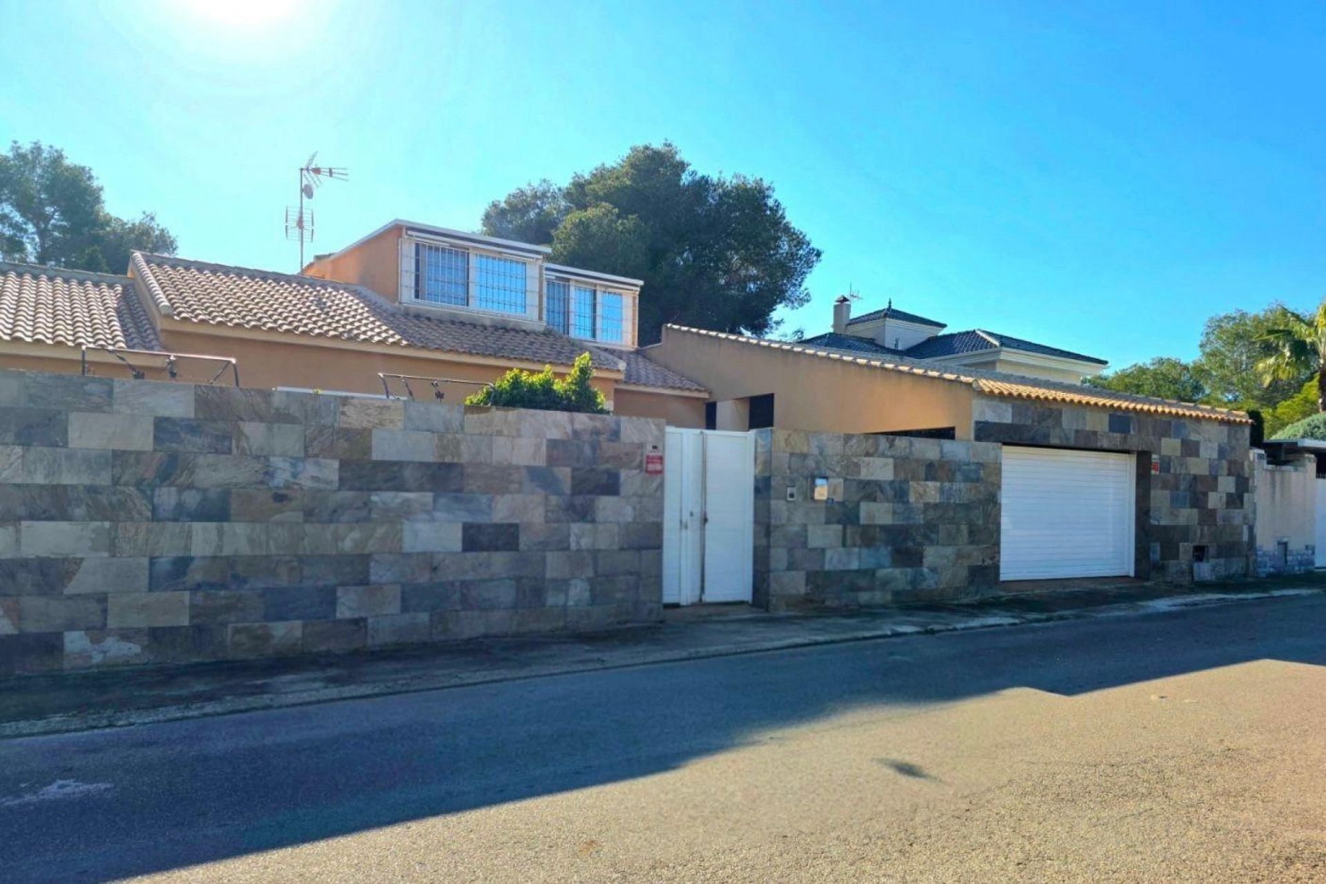 Återförsäljning - Town House -
Orihuela Costa - Altos De Campoamor