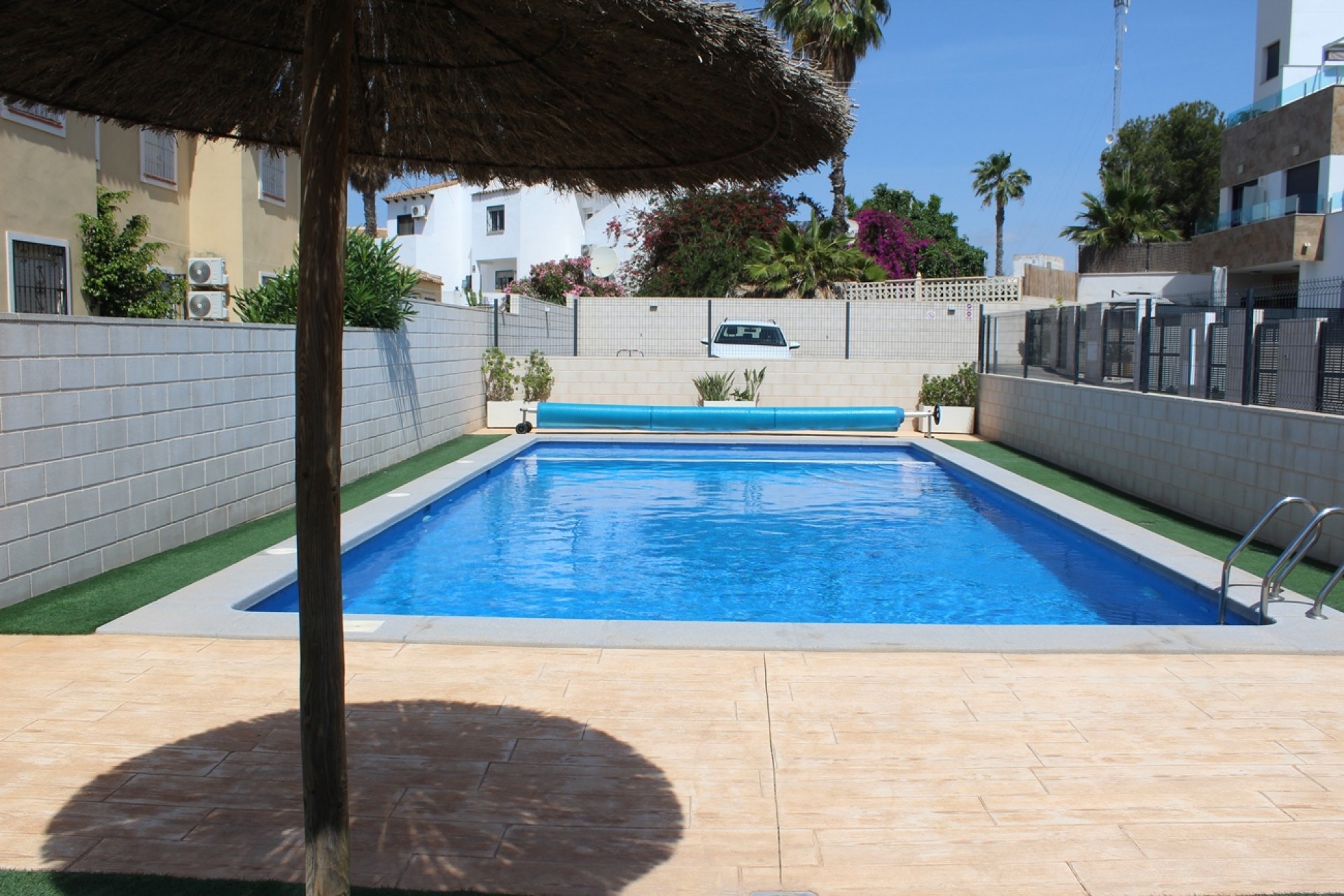 Återförsäljning - Town House -
Orihuela Costa - Costa Blanca