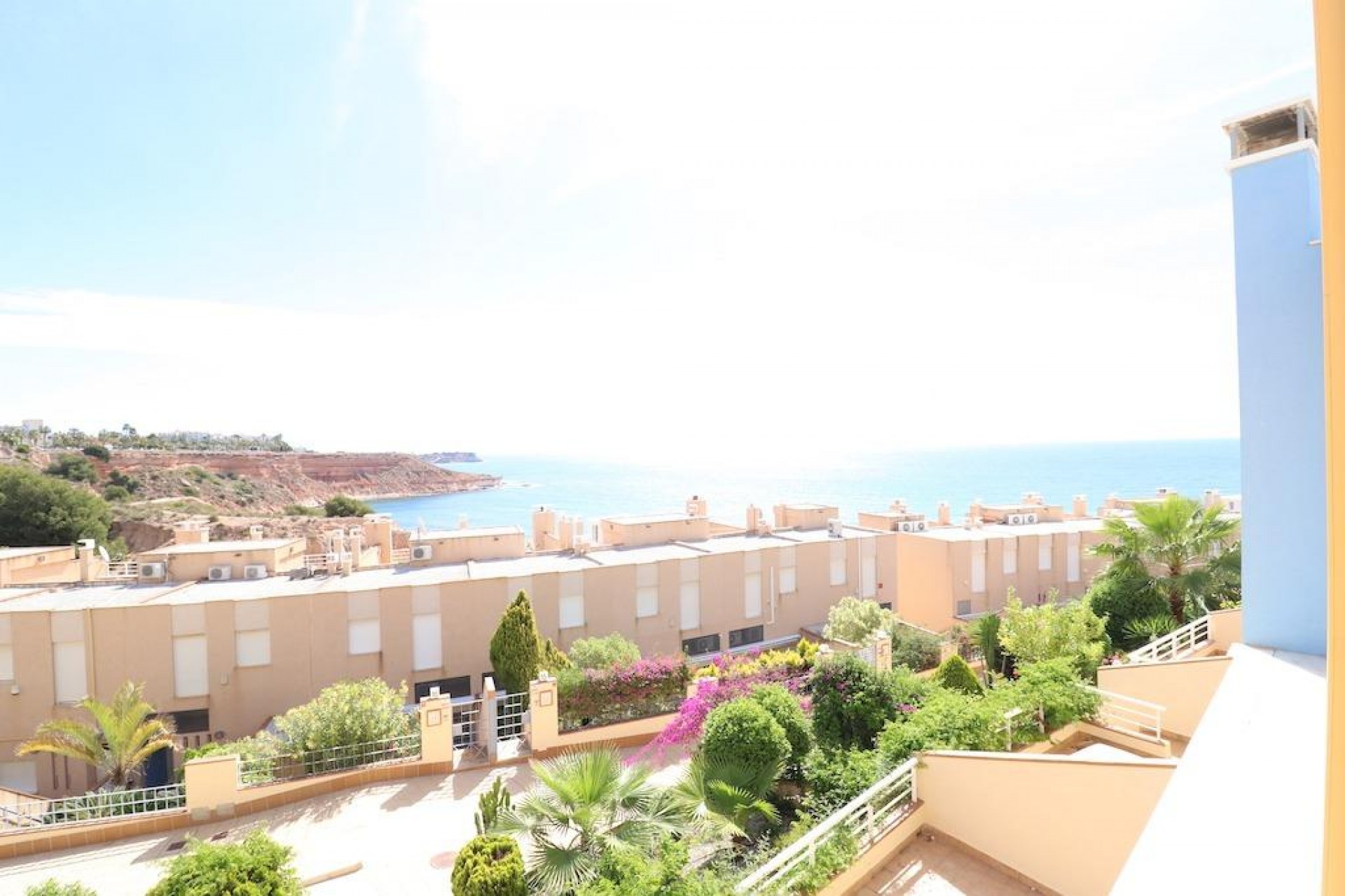 Återförsäljning - Town House -
Orihuela Costa - Costa Blanca