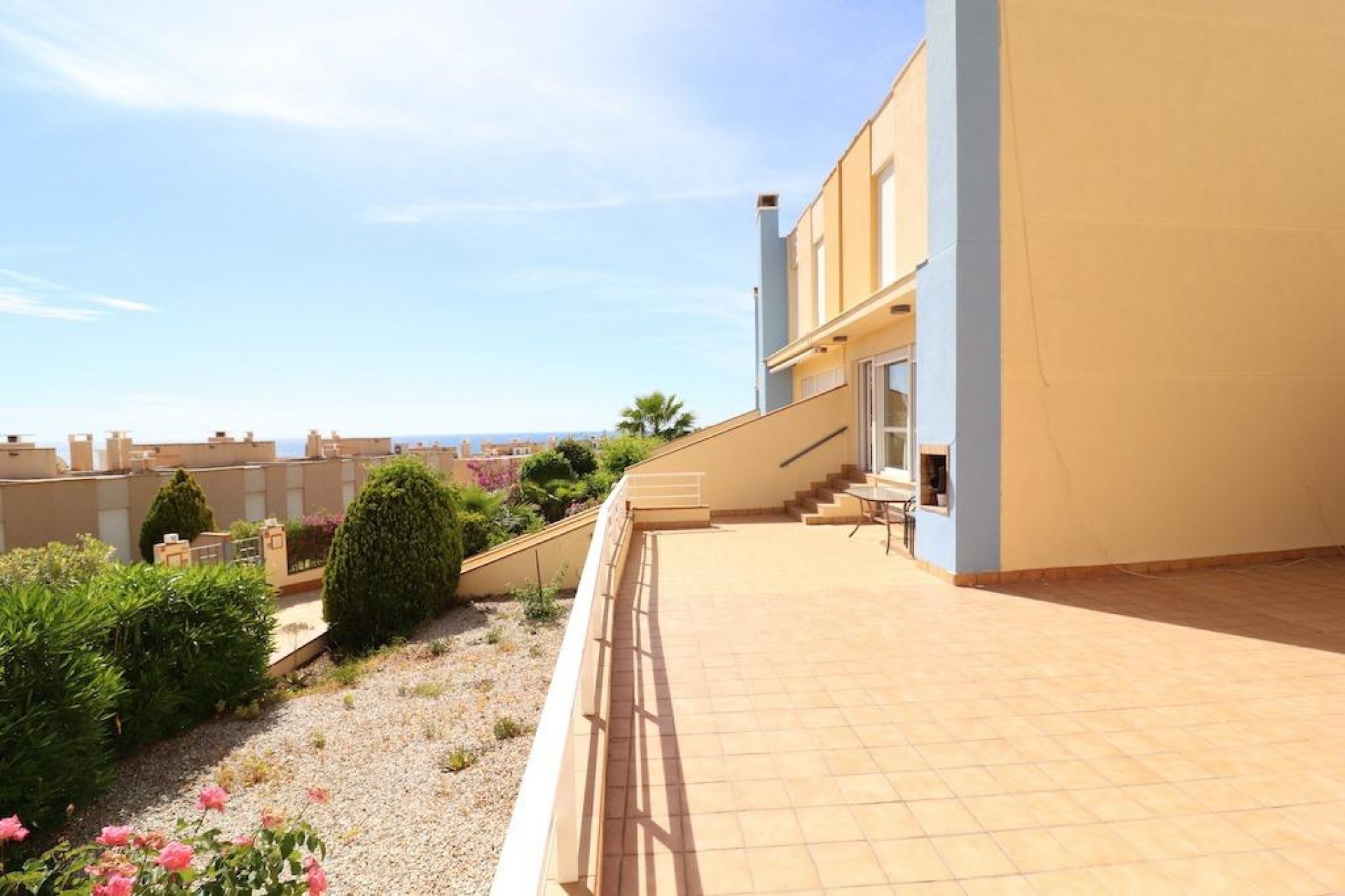 Återförsäljning - Town House -
Orihuela Costa - Costa Blanca