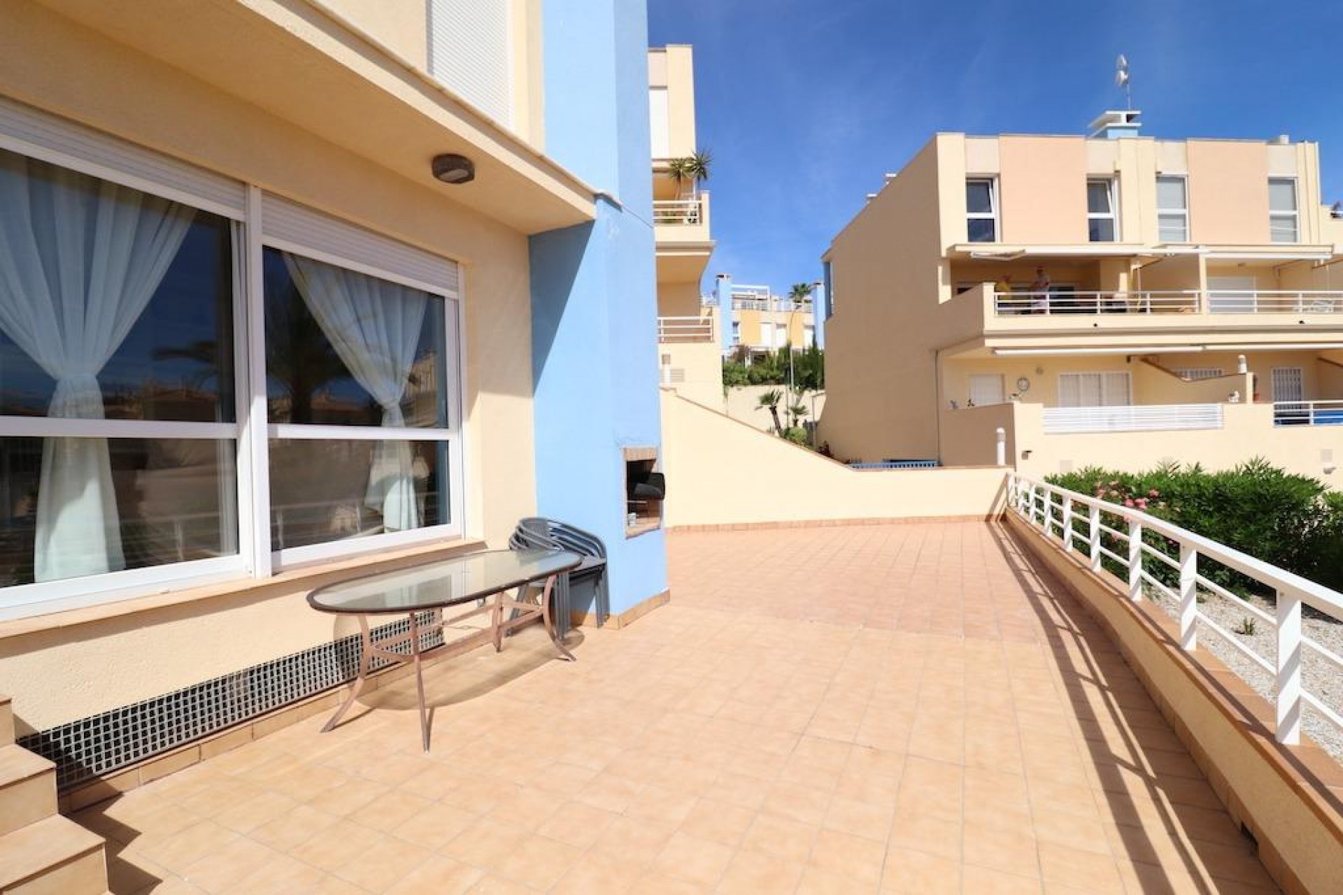 Återförsäljning - Town House -
Orihuela Costa - Costa Blanca