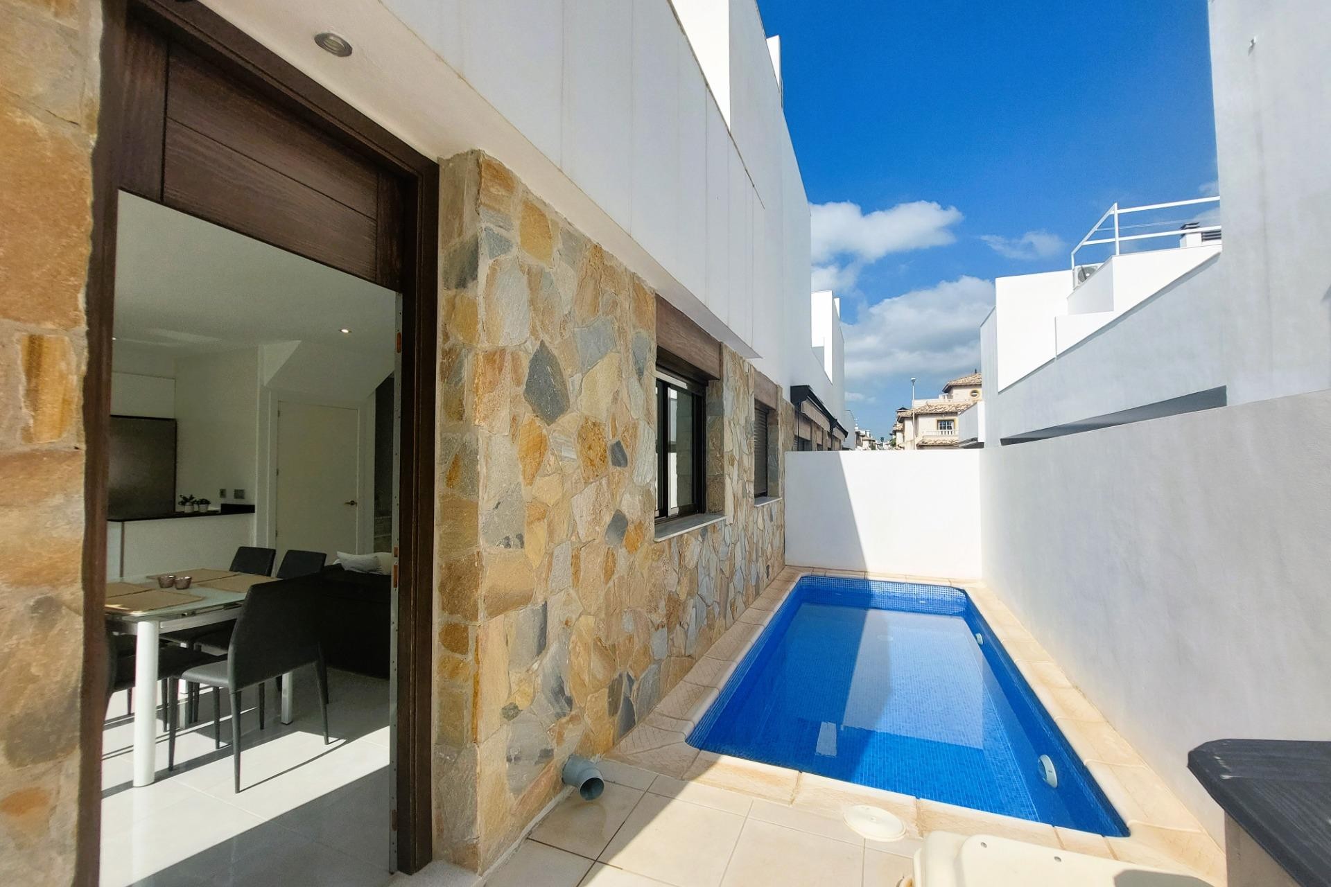 Återförsäljning - Town House -
Orihuela Costa - Costa Blanca