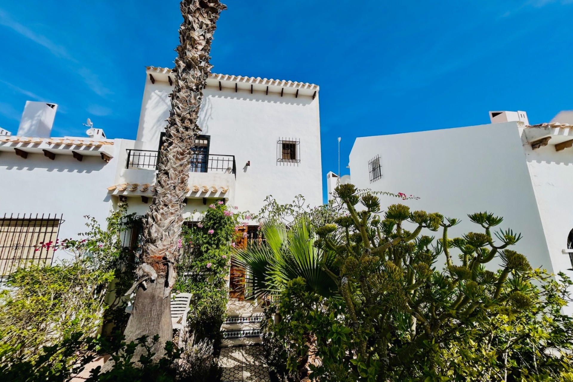 Återförsäljning - Town House -
Orihuela Costa - Costa Blanca