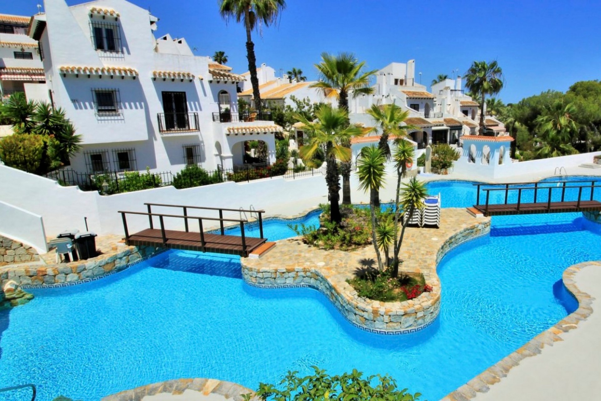 Återförsäljning - Town House -
Orihuela Costa - Costa Blanca