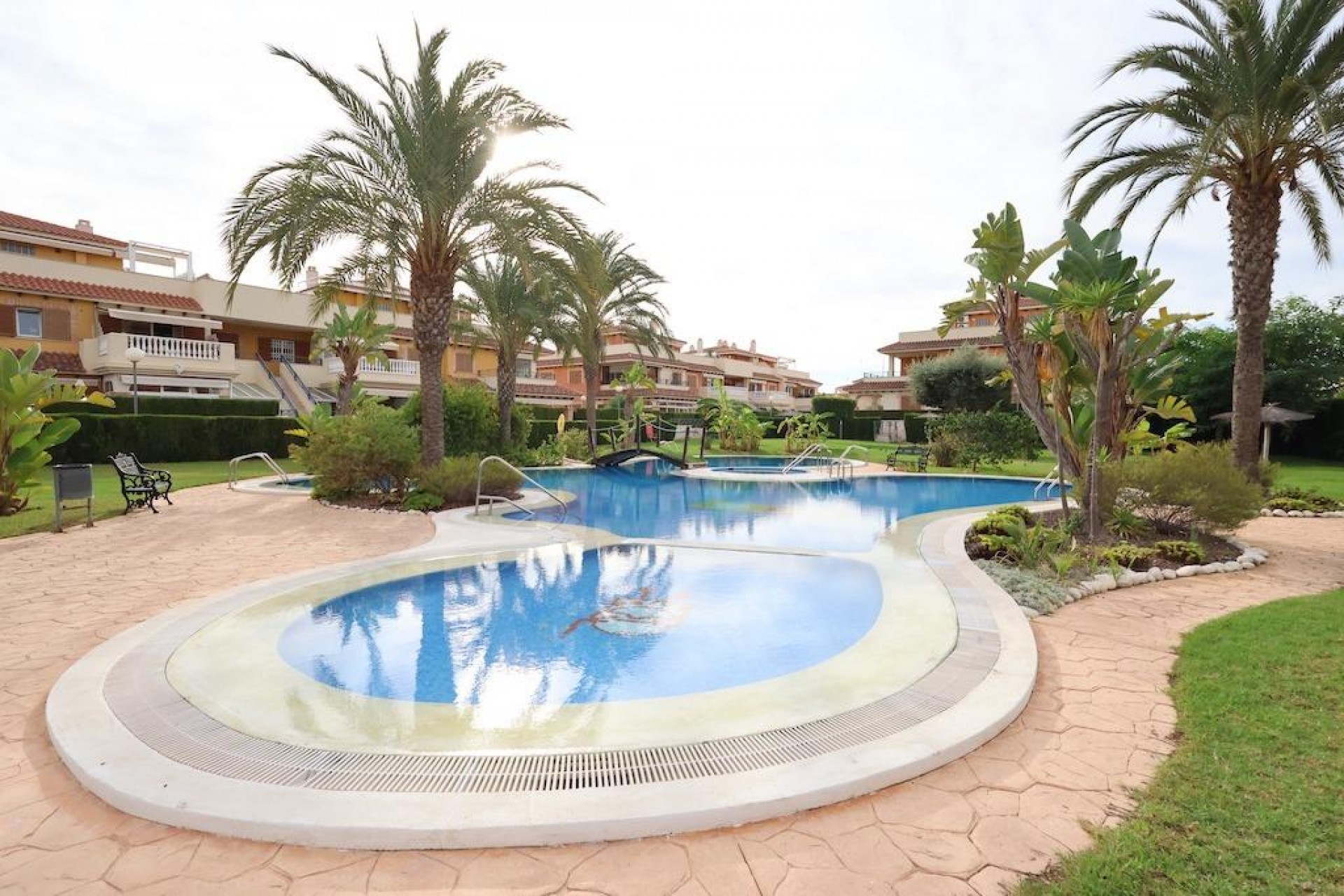 Återförsäljning - Town House -
Orihuela Costa - Costa Blanca