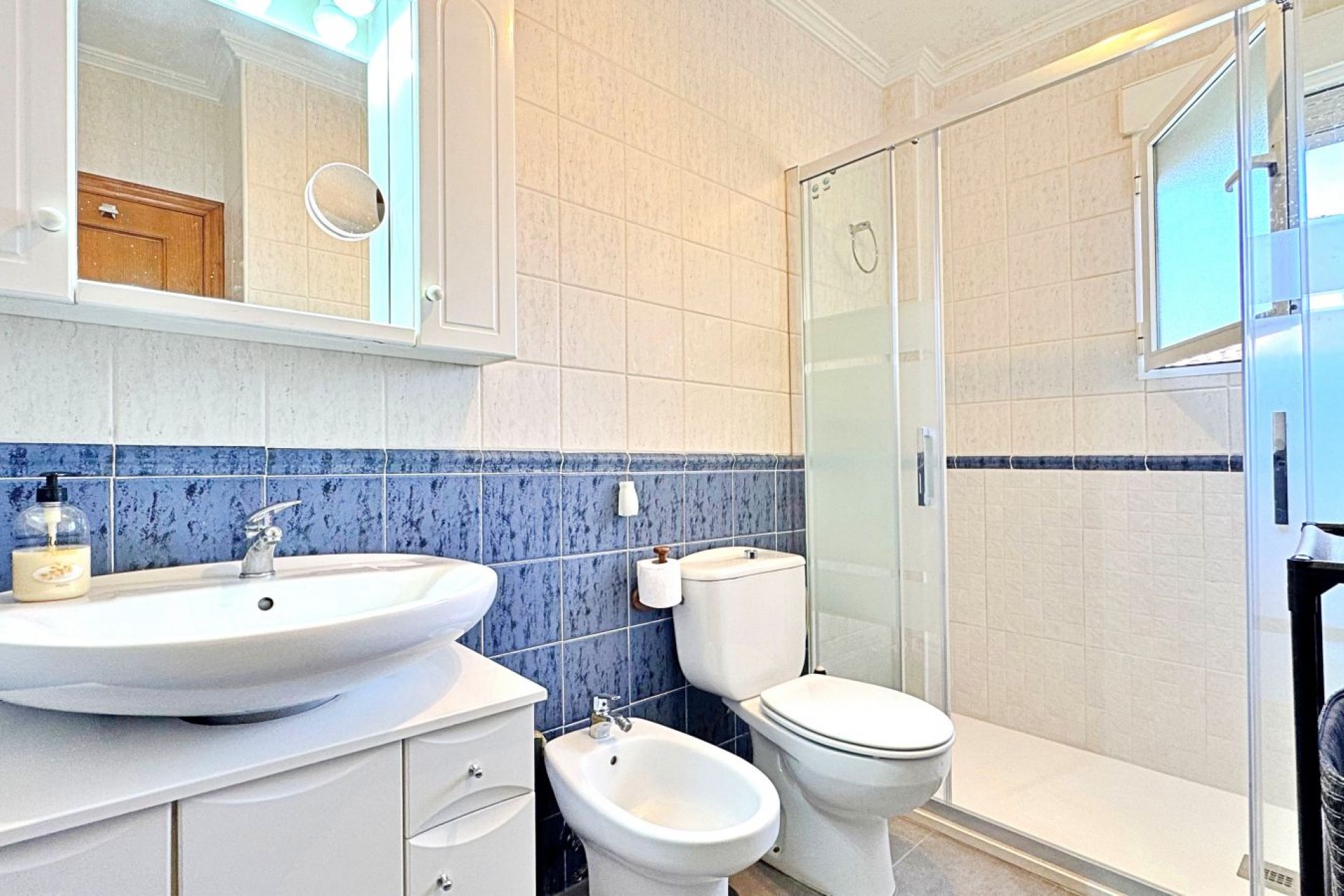 Återförsäljning - Town House -
Orihuela Costa - Costa Blanca