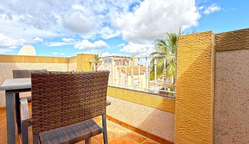 Återförsäljning - Town House -
Orihuela Costa - Costa Blanca