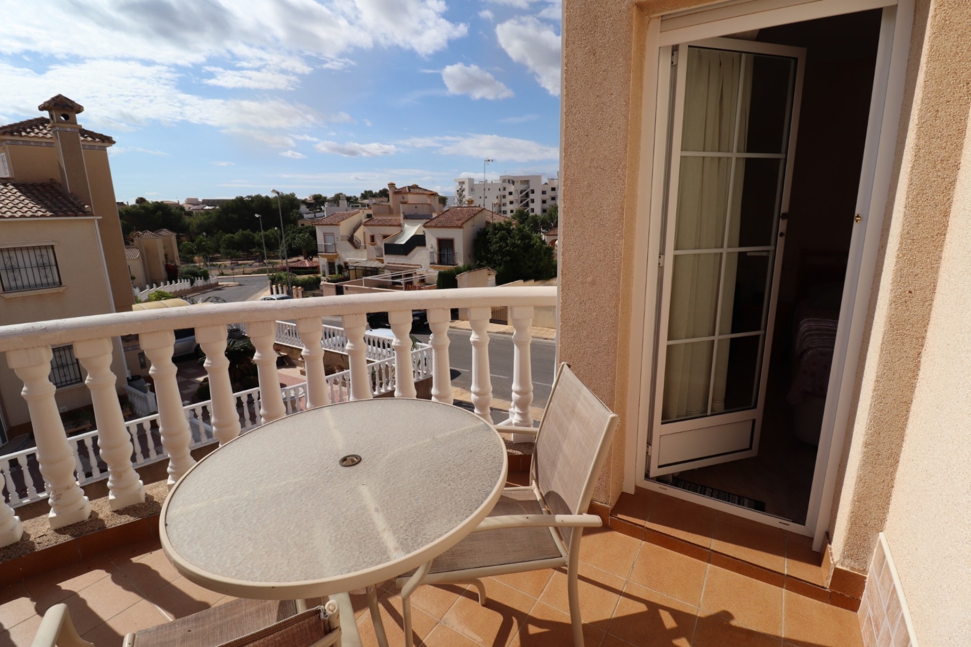 Återförsäljning - Town House -
Orihuela Costa - Costa Blanca